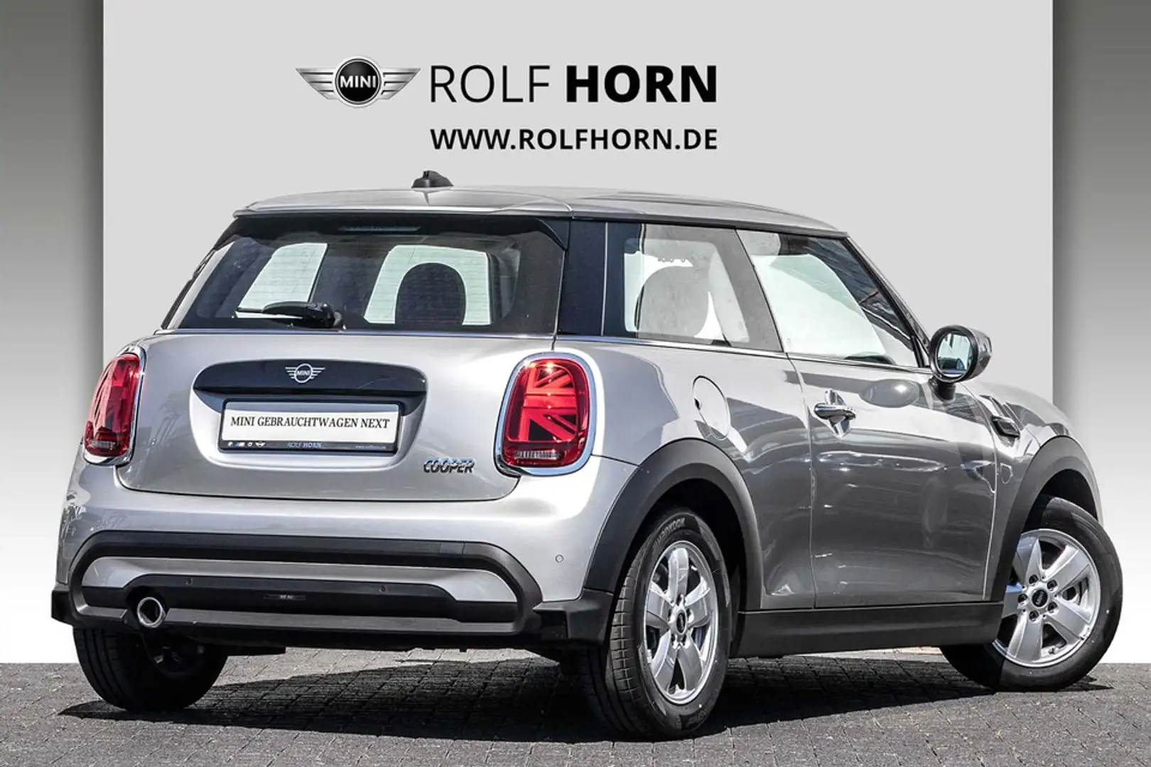 MINI Cooper First Essential Trim Navi LED PDC Klima Silber - 2