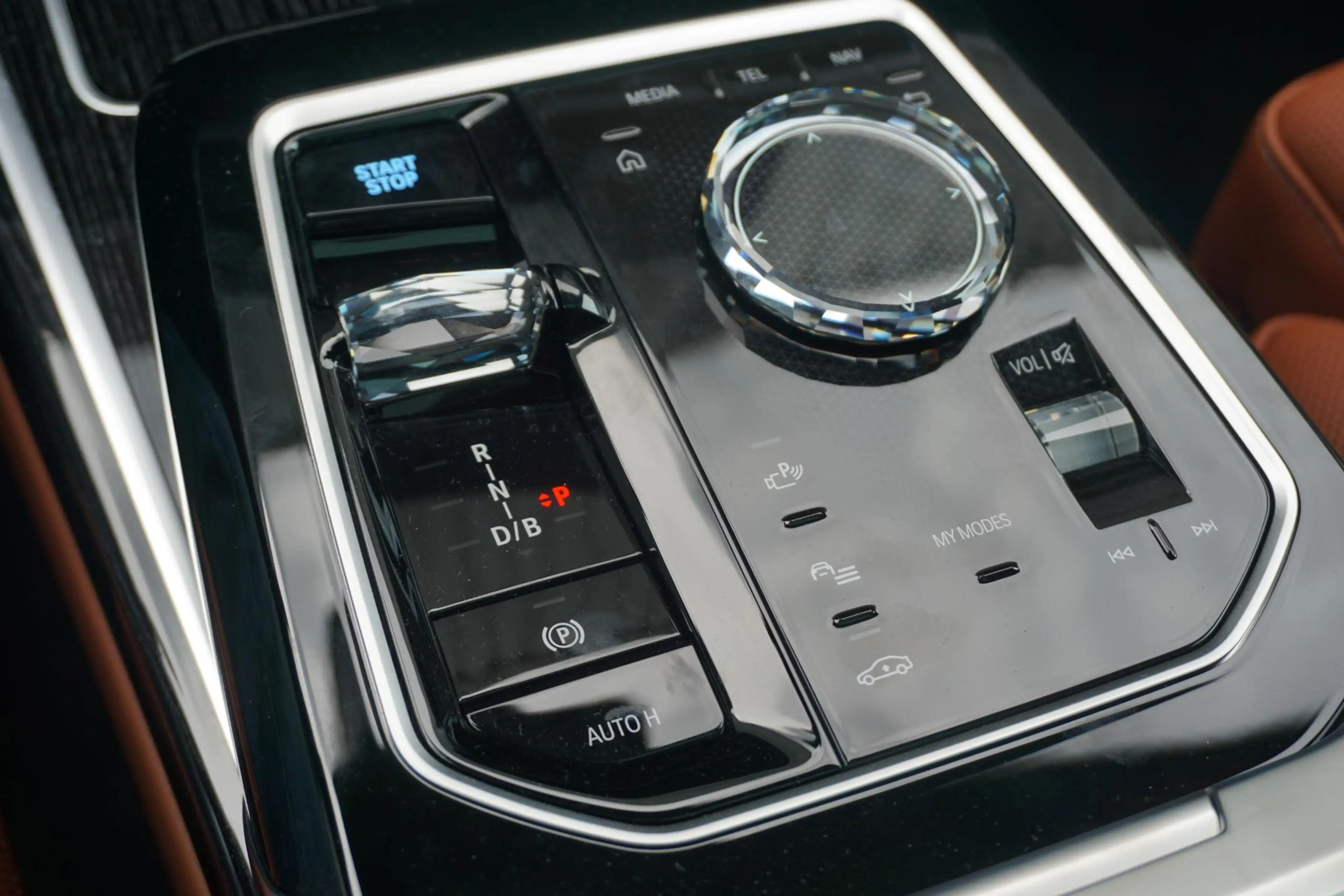 BMW i7 xDrive60 106 kWh Executive Drive Pro | M Sportpakk — photo 11