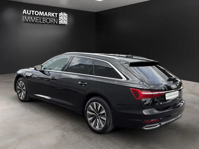 Audi A6 view 6