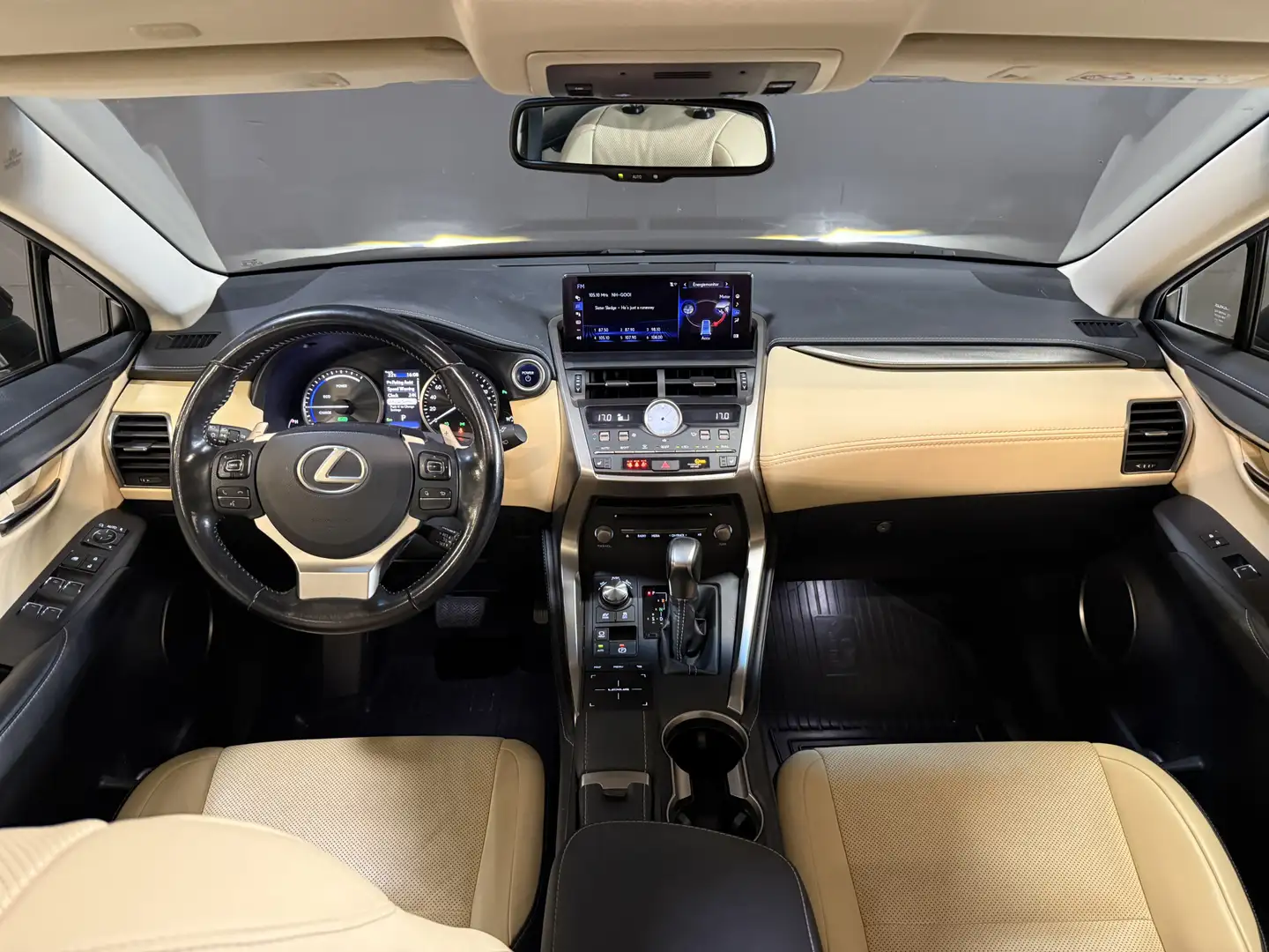 Lexus NX 300h AWD Luxury Line | 116.000km | Schuifdak | Apple Ca Braun - 2