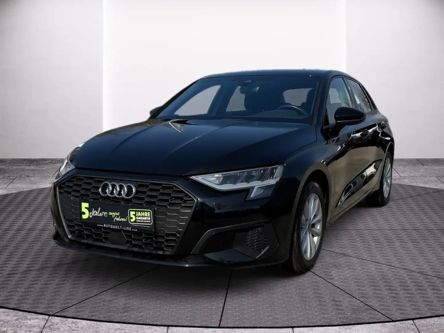 Audi A3 Sportback 30 TFSI S-tronic LED+Navi+SHZ+KlimaA Schwarz - 2