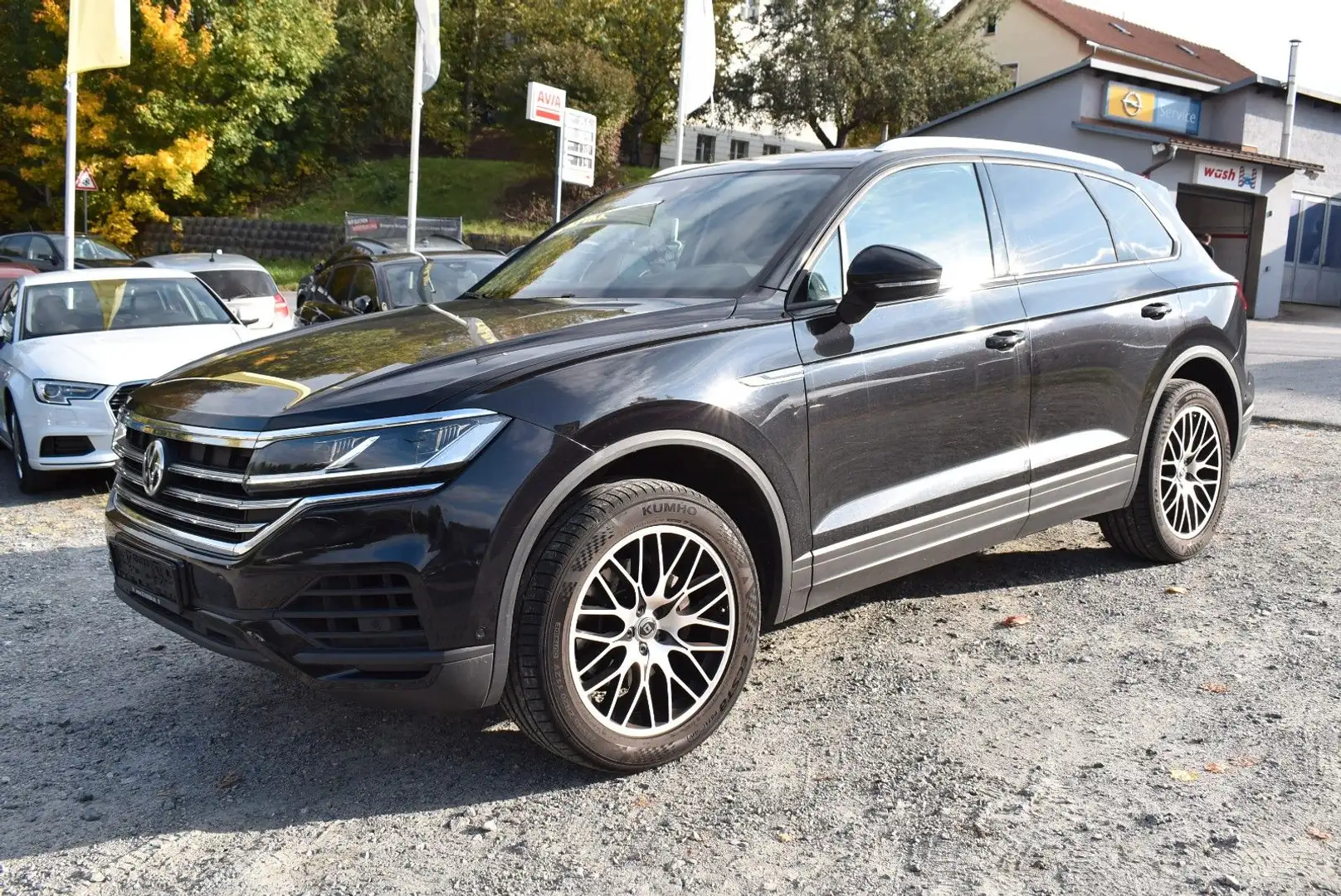 Volkswagen Touareg 4Motion "LEDER/KAMERA/AHK/4xSHZ" Schwarz - 1