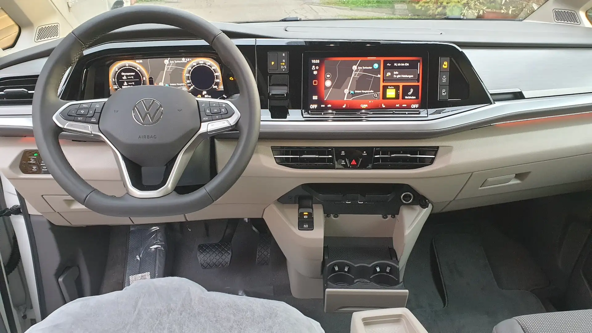 Volkswagen T7 Multivan Edition, Vis A Vis 7Sitze,Navi,Tisch, AHK,*4J. Gar Weiß - 2