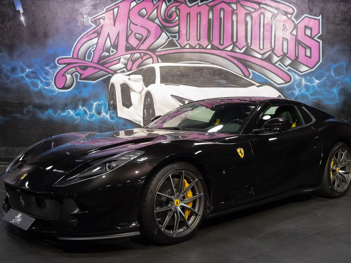 Ferrari 812 GTS Noir - 2