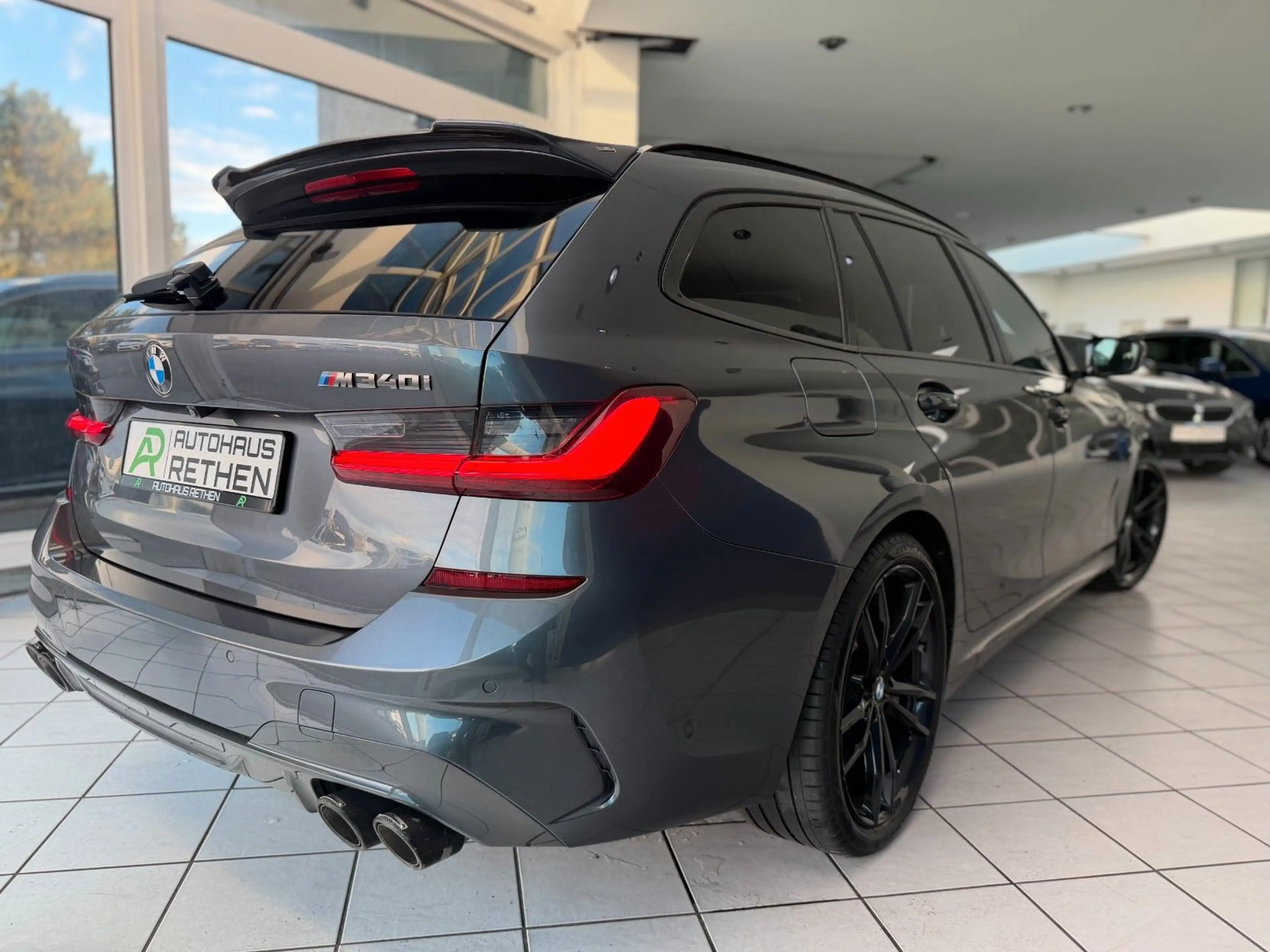 BMW 340 Touring *ACC*AC-Schnitzer ESD*H/K*HUD* — photo 9