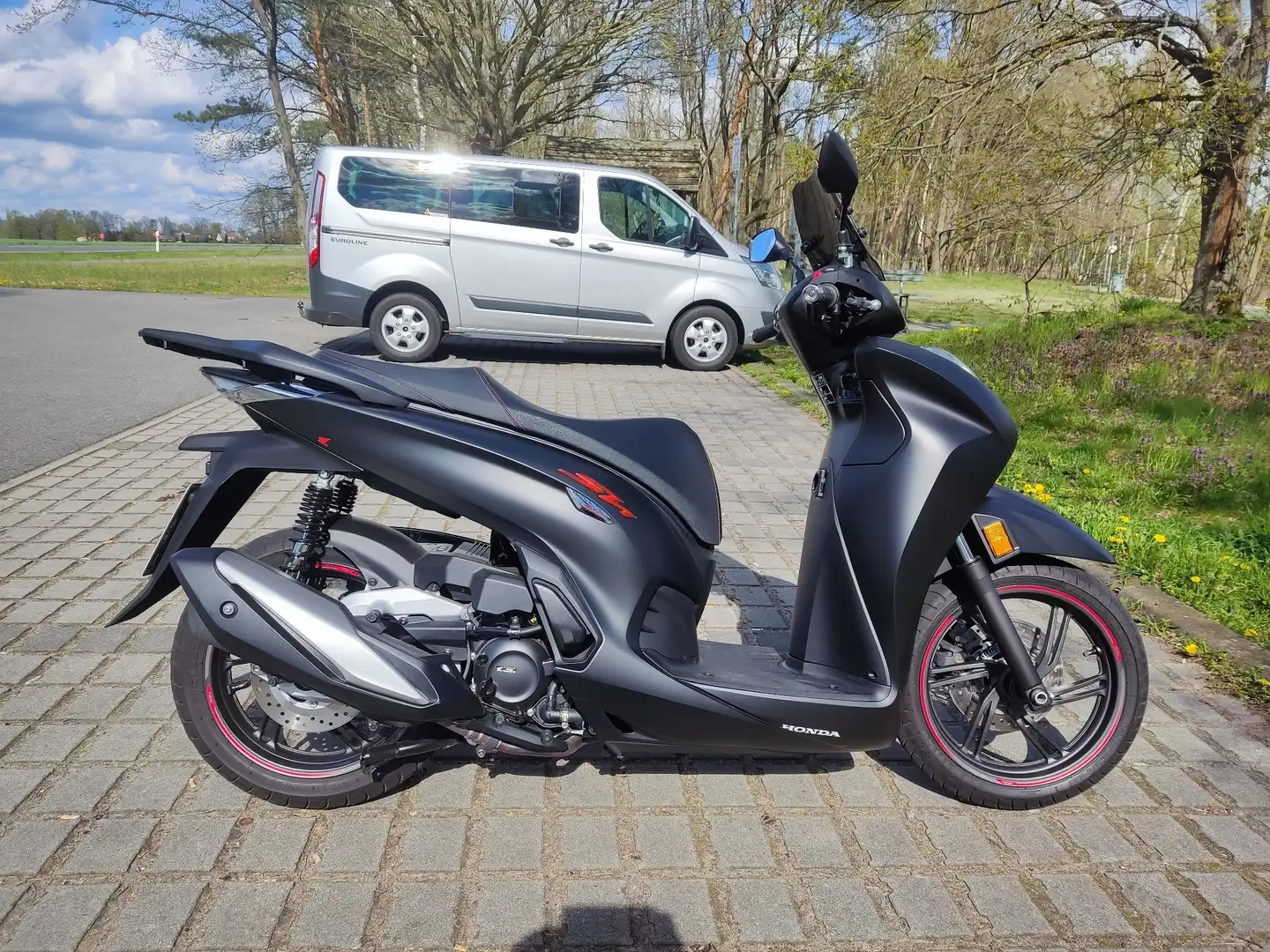 Honda SH 350i Negru - 1