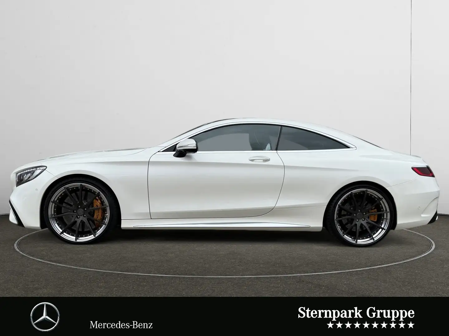 Mercedes-Benz S 63 AMG S 63 AMG 4M+ Coupé Swarovski+Driver+HuD+Keramik+ Bílá - 2