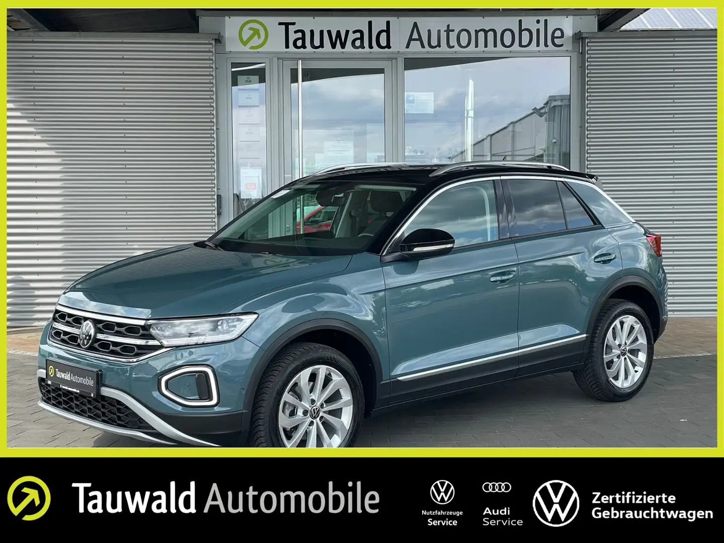 Volkswagen T-Roc 1.5 TSI DSG Style AHK/LED/ACC/GJR Blau - 1