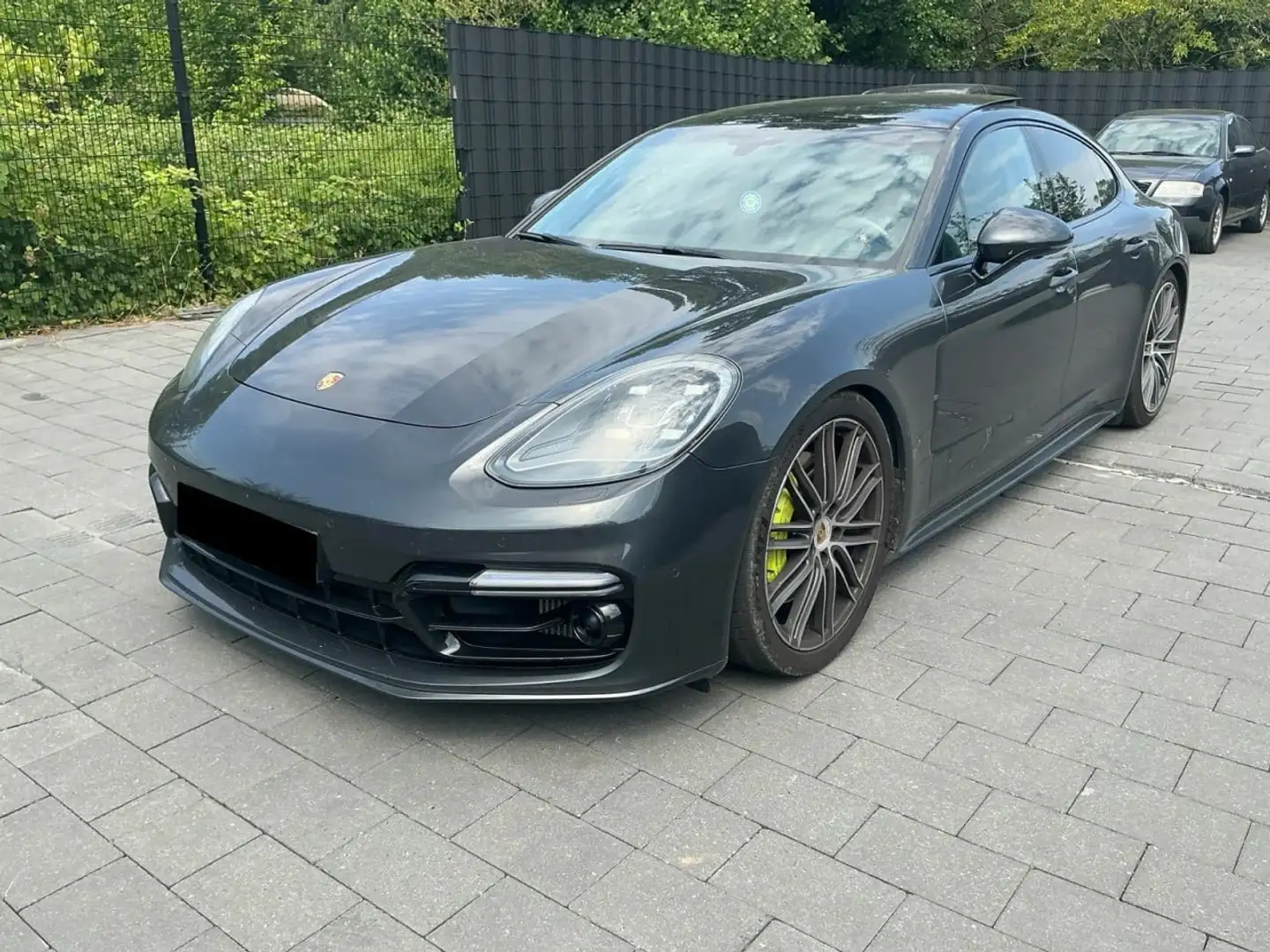 Porsche Panamera 4 E-Hybrid Noir - 1