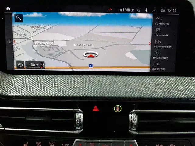 BMW 1 Series view 12
