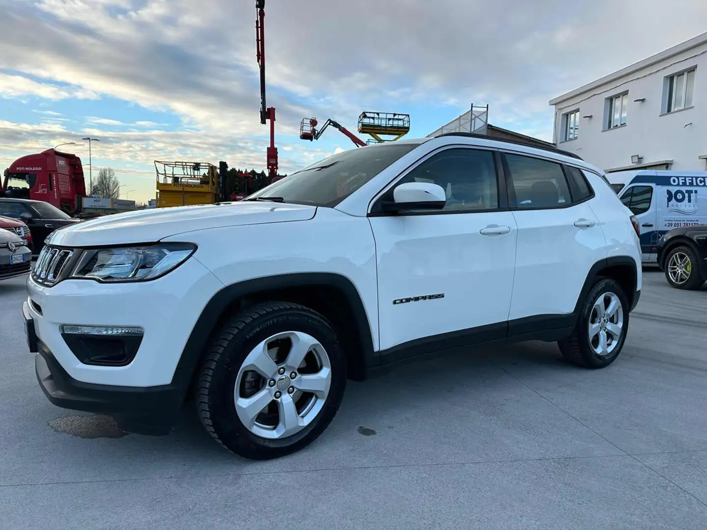 Jeep Compass 1.4 MultiAir 2WD Longitude Білий - 1
