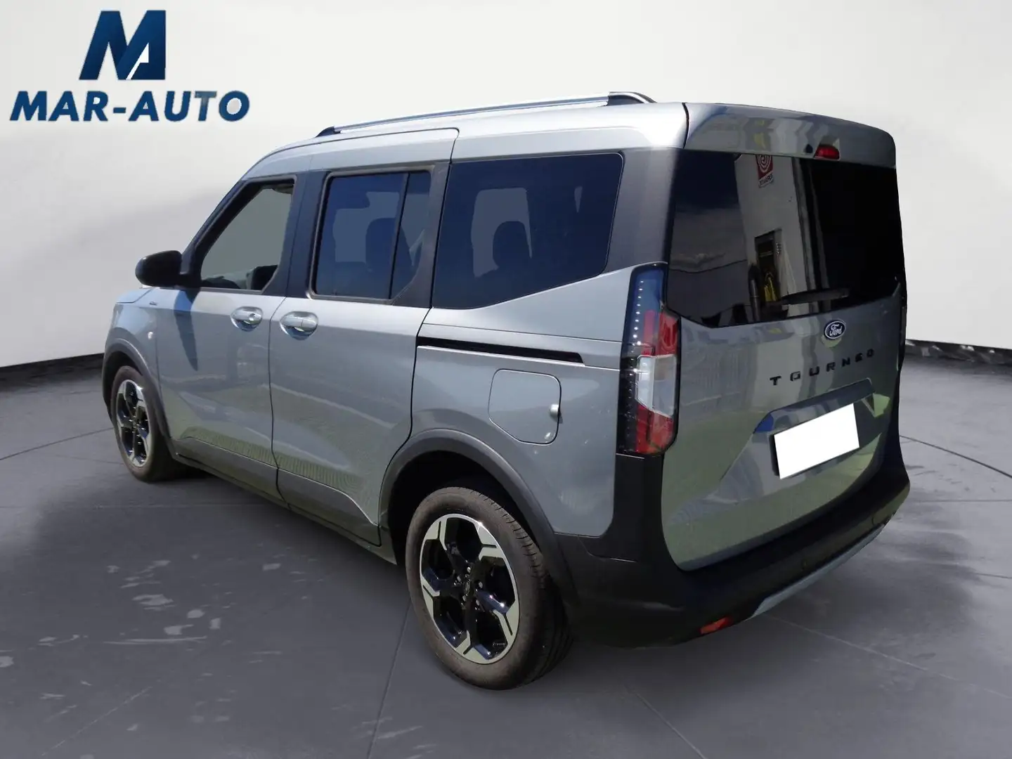 Ford Tourneo Courier 1.0 EcoBoost Powershift Active Plateado - 2