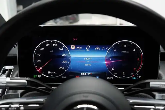 Mercedes-Benz S 350 d lang 4MATIC AMG-Line 21" Panorama Burmester Ansicht 25