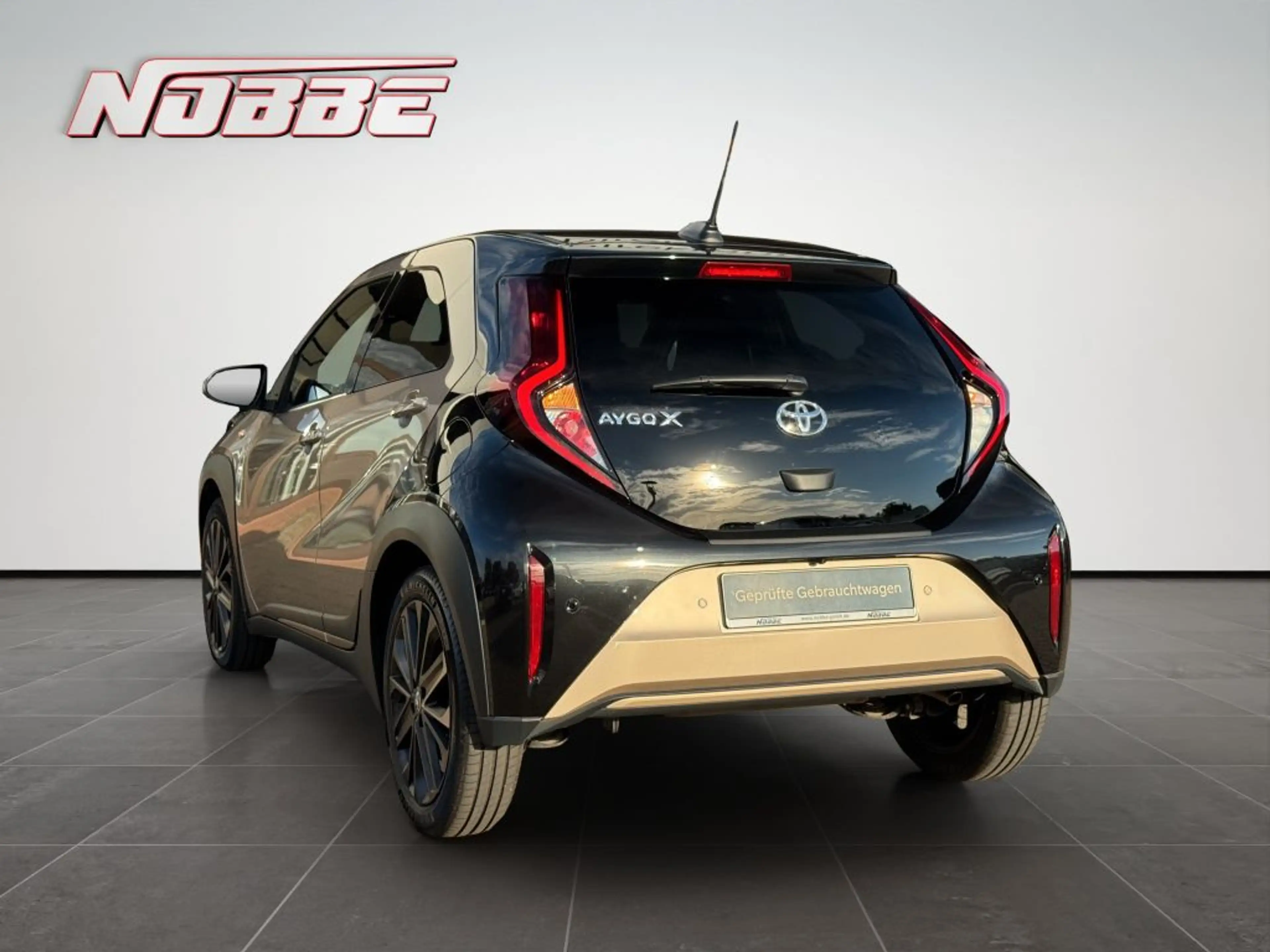 Toyota Aygo X S-CVT Air Style — photo 3