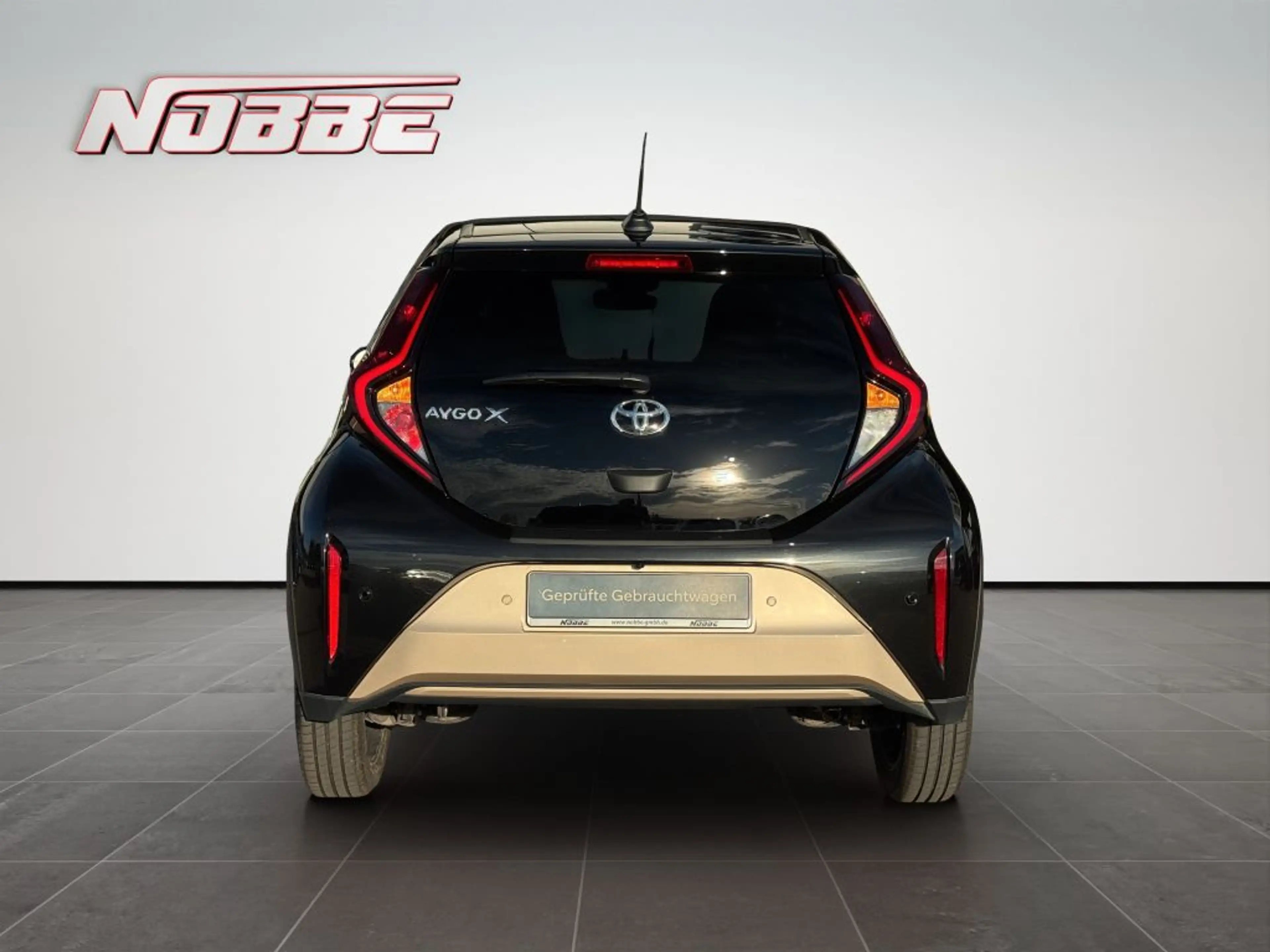 Toyota Aygo X S-CVT Air Style — photo 4