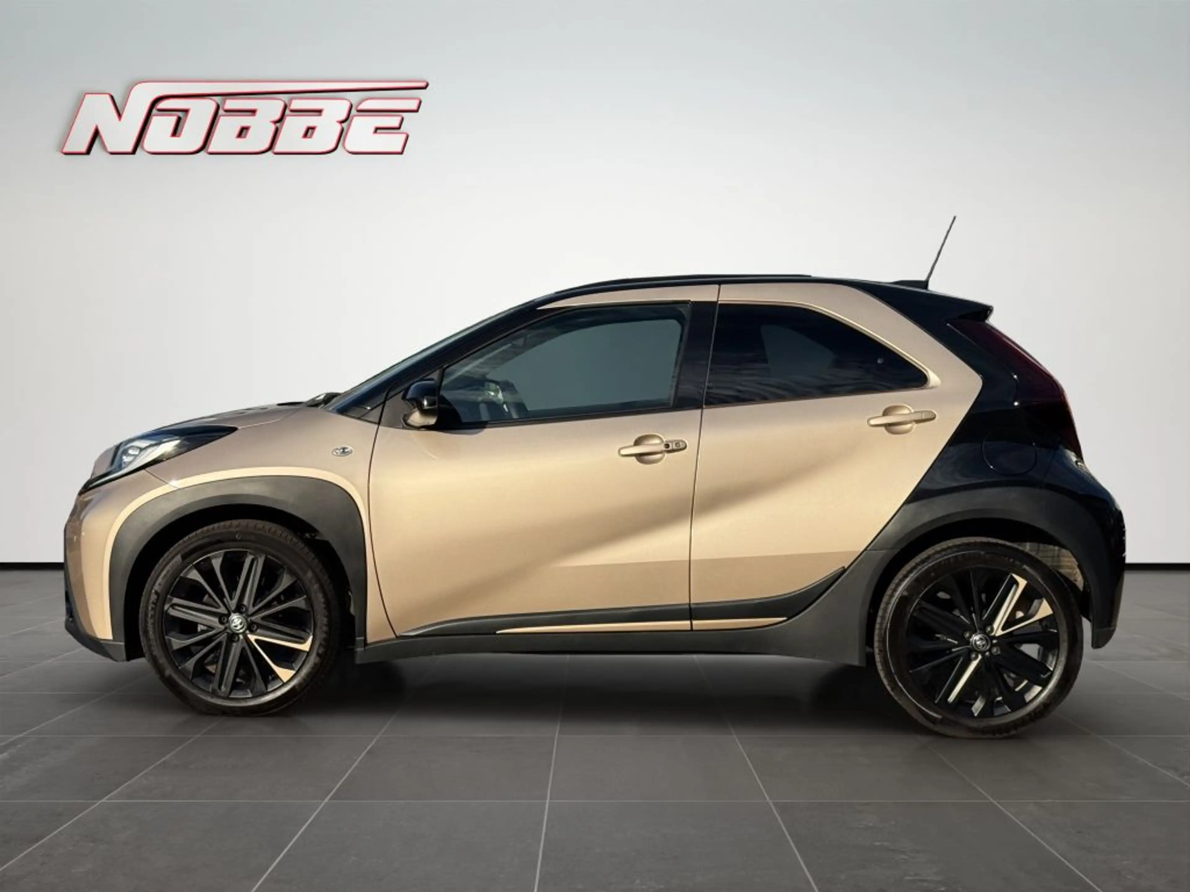 Toyota Aygo X S-CVT Air Style — photo 2