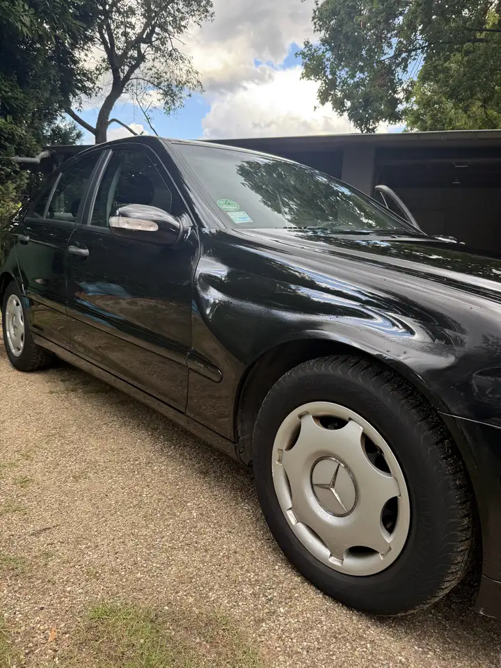 Mercedes-Benz C 180 Classic, foto 5