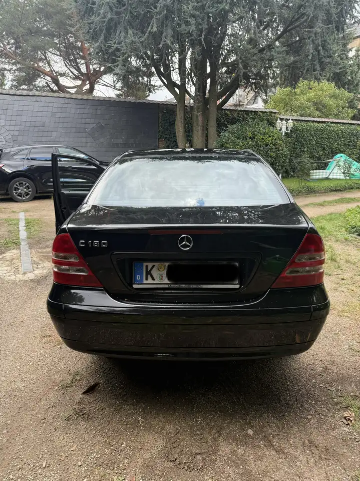 Mercedes-Benz C 180 Classic, foto 2