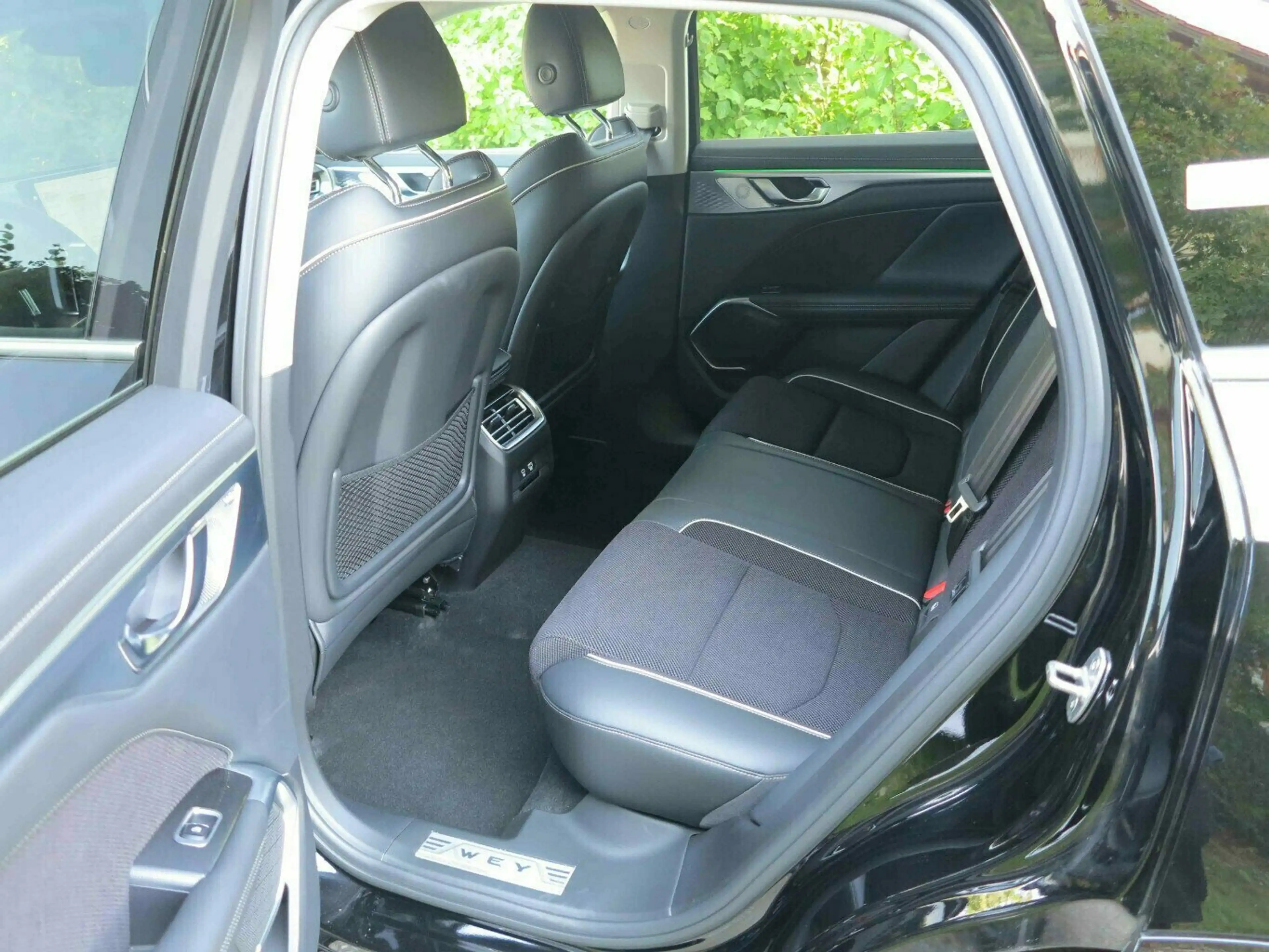 GWM WEY 05 2.0 PHEV 350 kW AWD Premium — photo 9