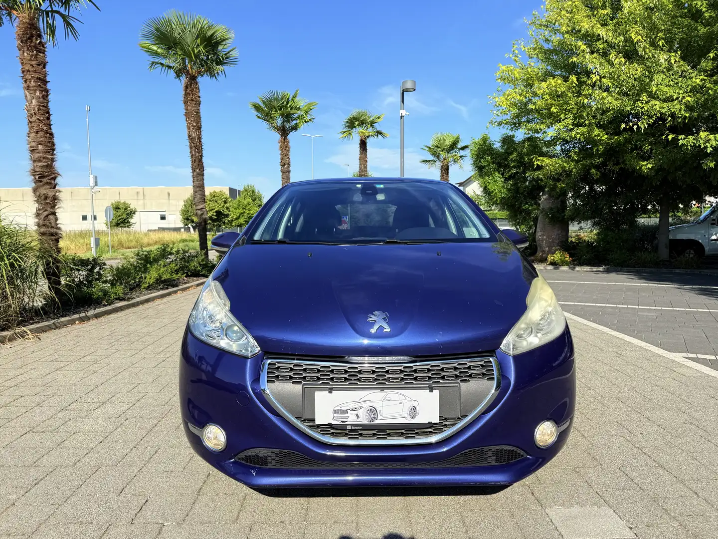 Peugeot 208 5p 1.6 e-hdi 8v Allure s&s 115cv - 2