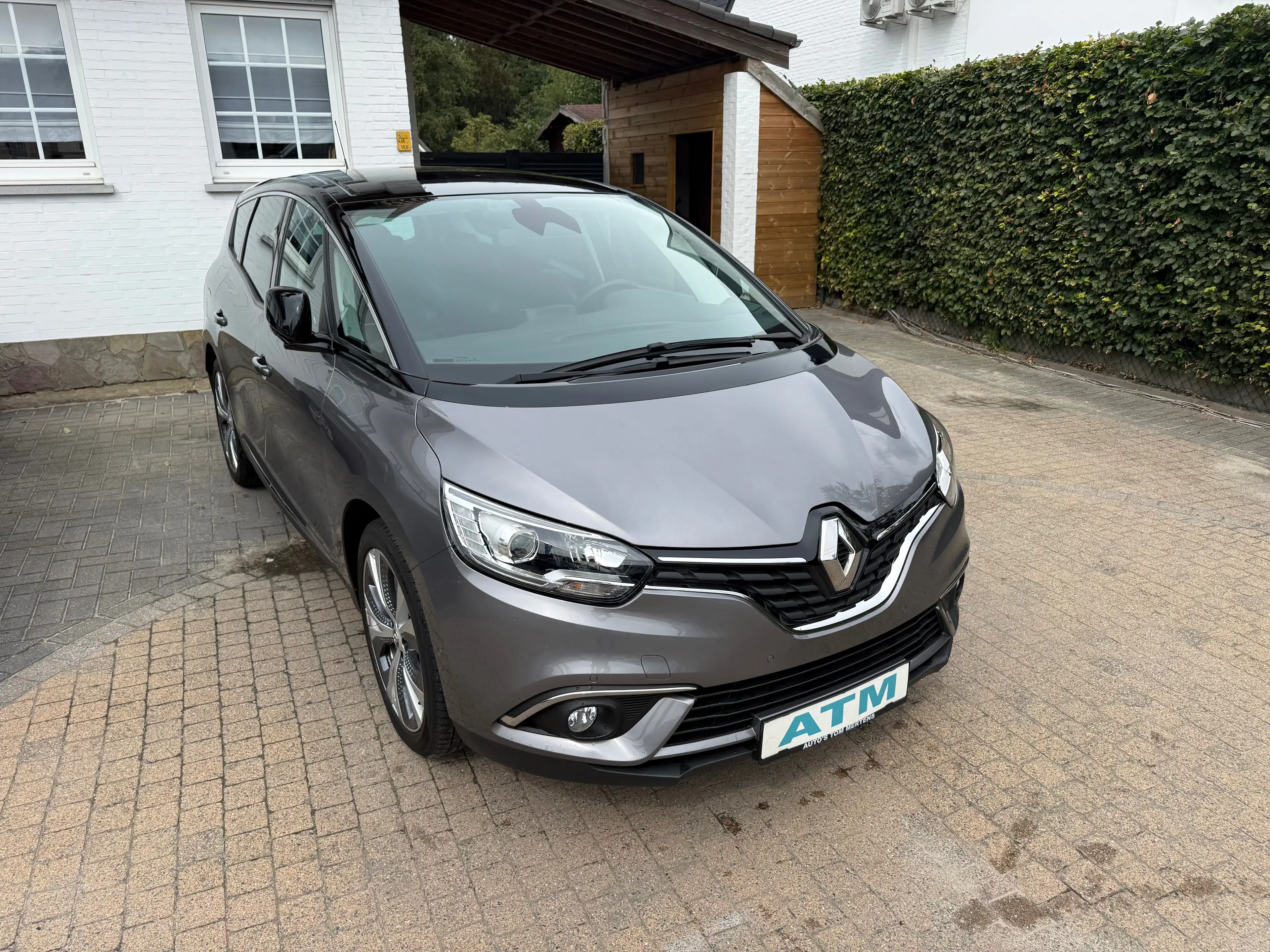 Renault Scenic Scenic 1.7 Blue dCi Intens (EU6.2) — photo 8