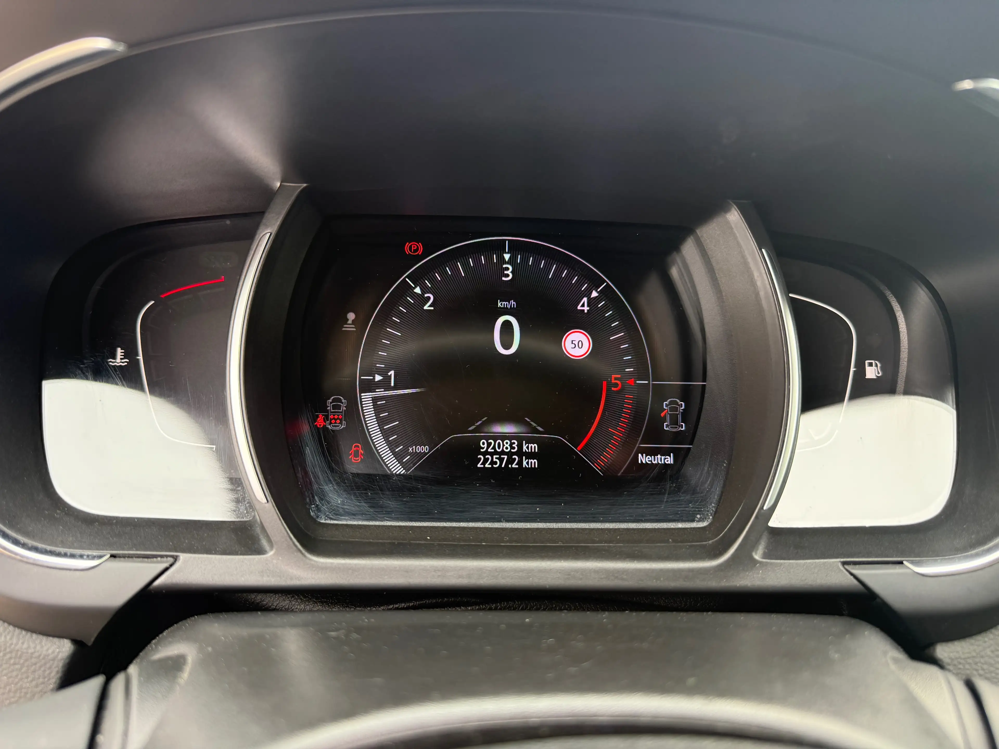 Renault Scenic Scenic 1.7 Blue dCi Intens (EU6.2) — photo 17