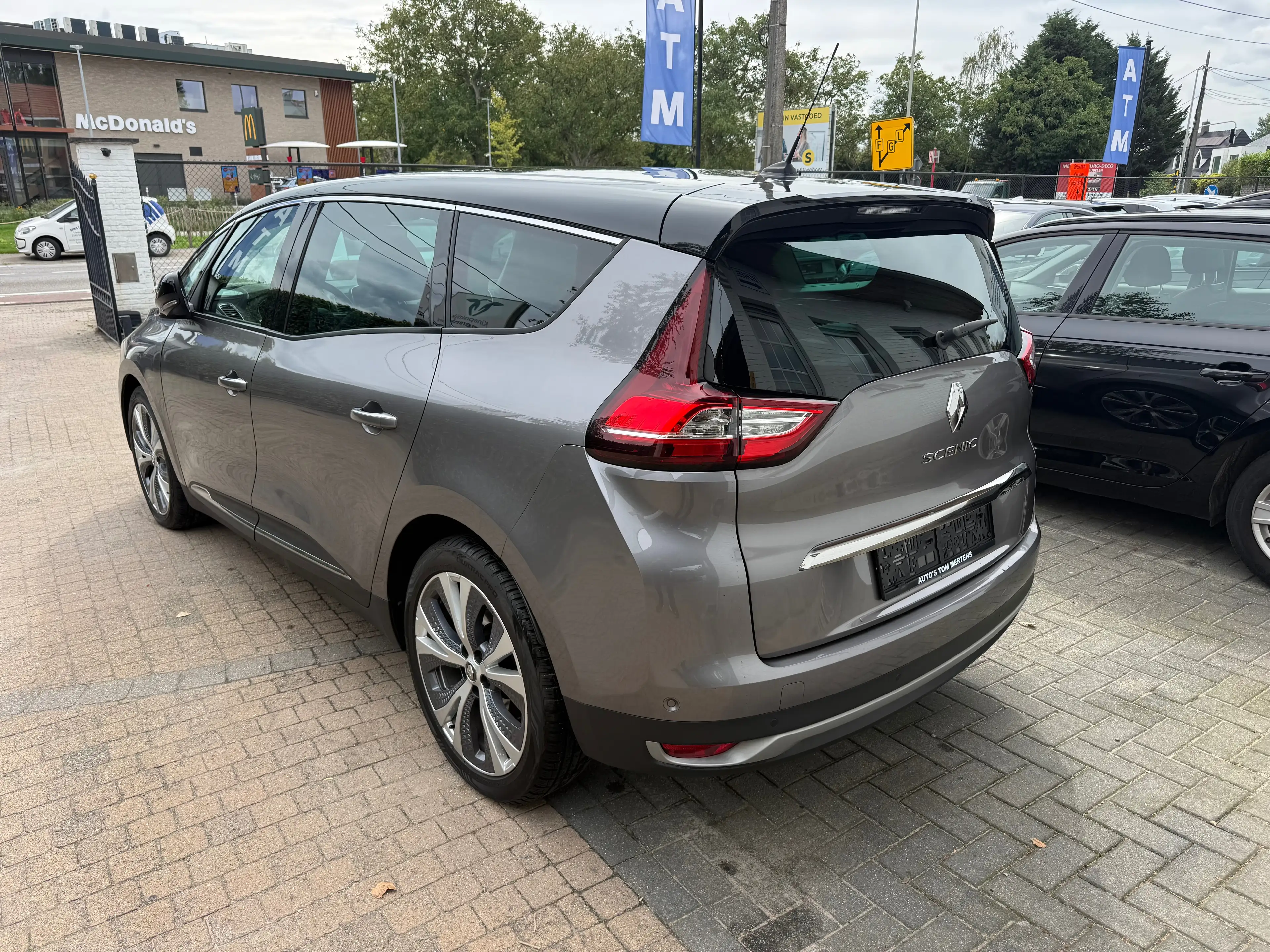 Renault Scenic Scenic 1.7 Blue dCi Intens (EU6.2) — photo 3