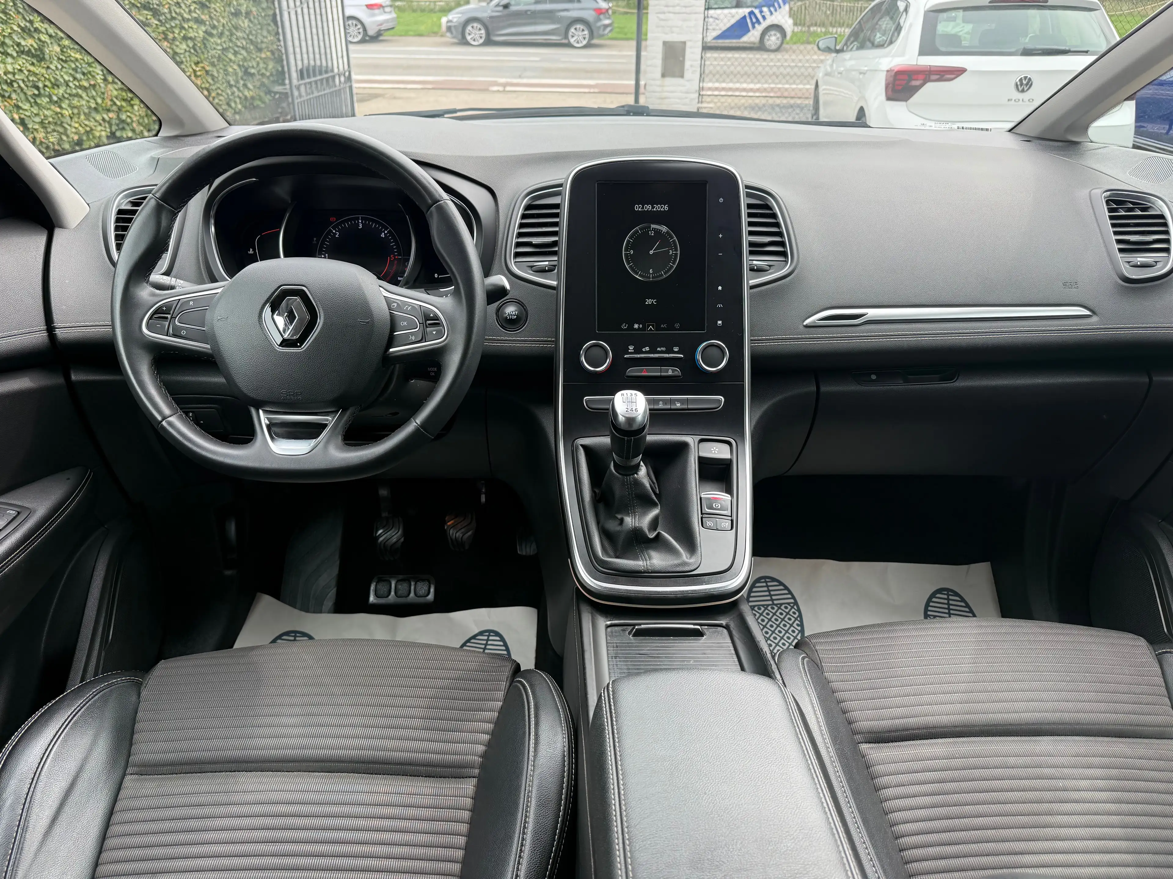 Renault Scenic Scenic 1.7 Blue dCi Intens (EU6.2) — photo 6