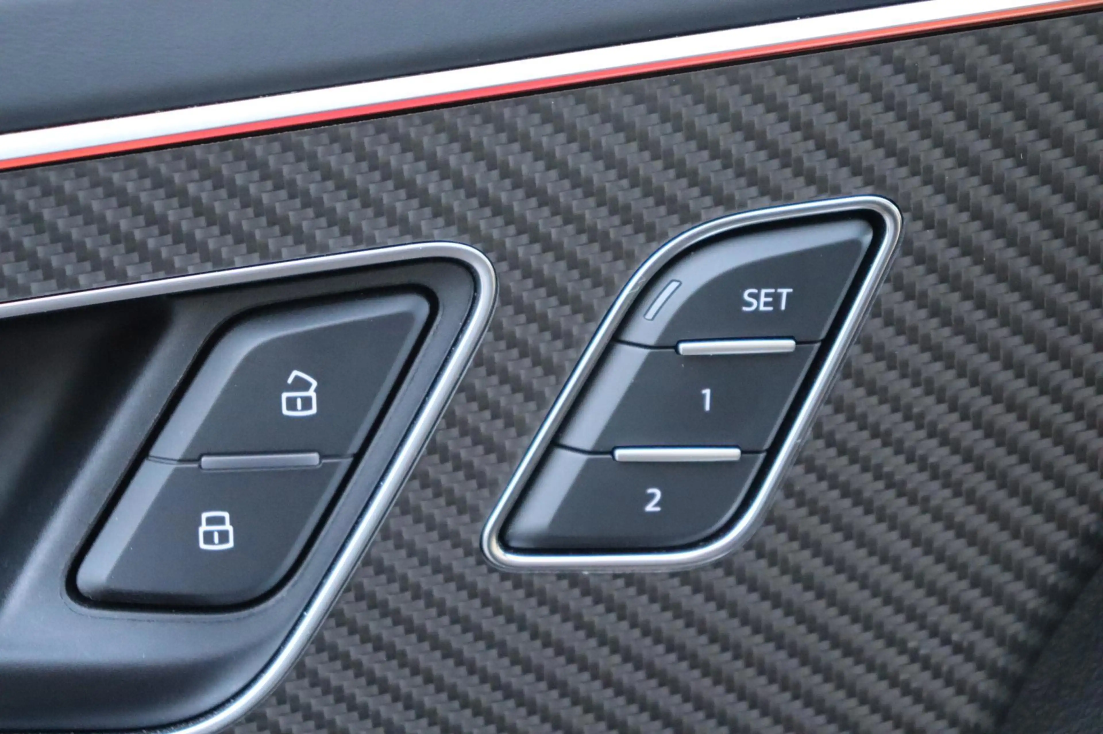 Audi RS Q8 RSQ8 4.0TFSI quattro Dynamic plus Exclusive Kerami — photo 17