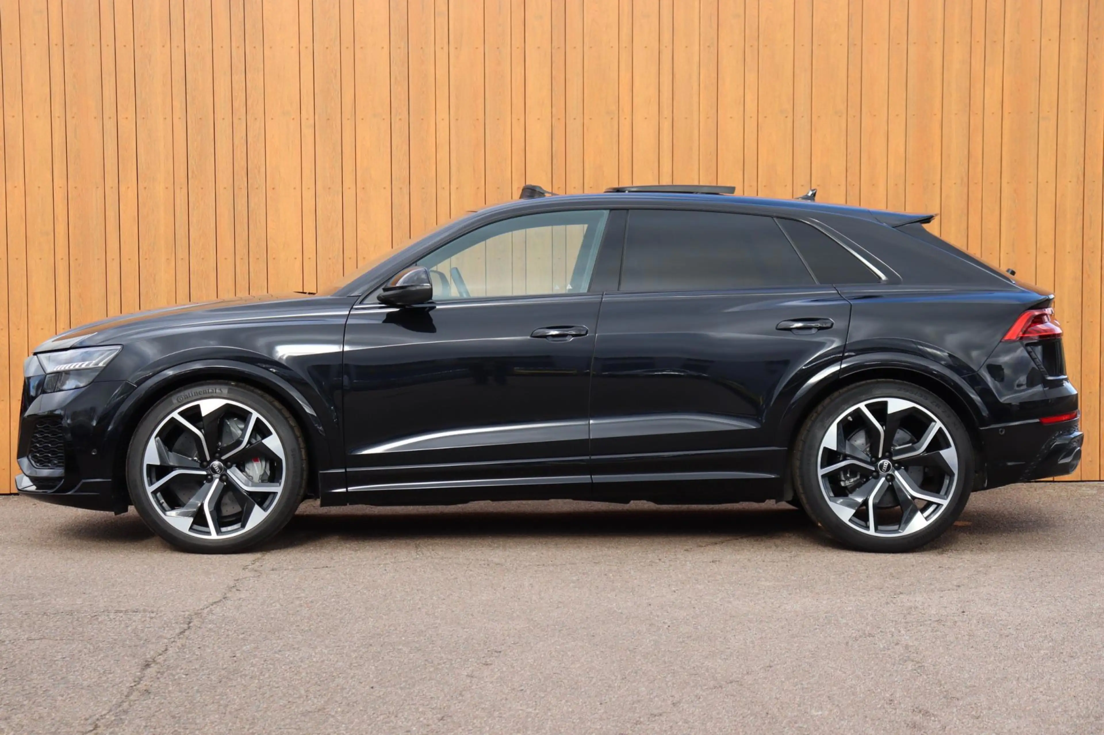 Audi RS Q8 RSQ8 4.0TFSI quattro Dynamic plus Exclusive Kerami — photo 3