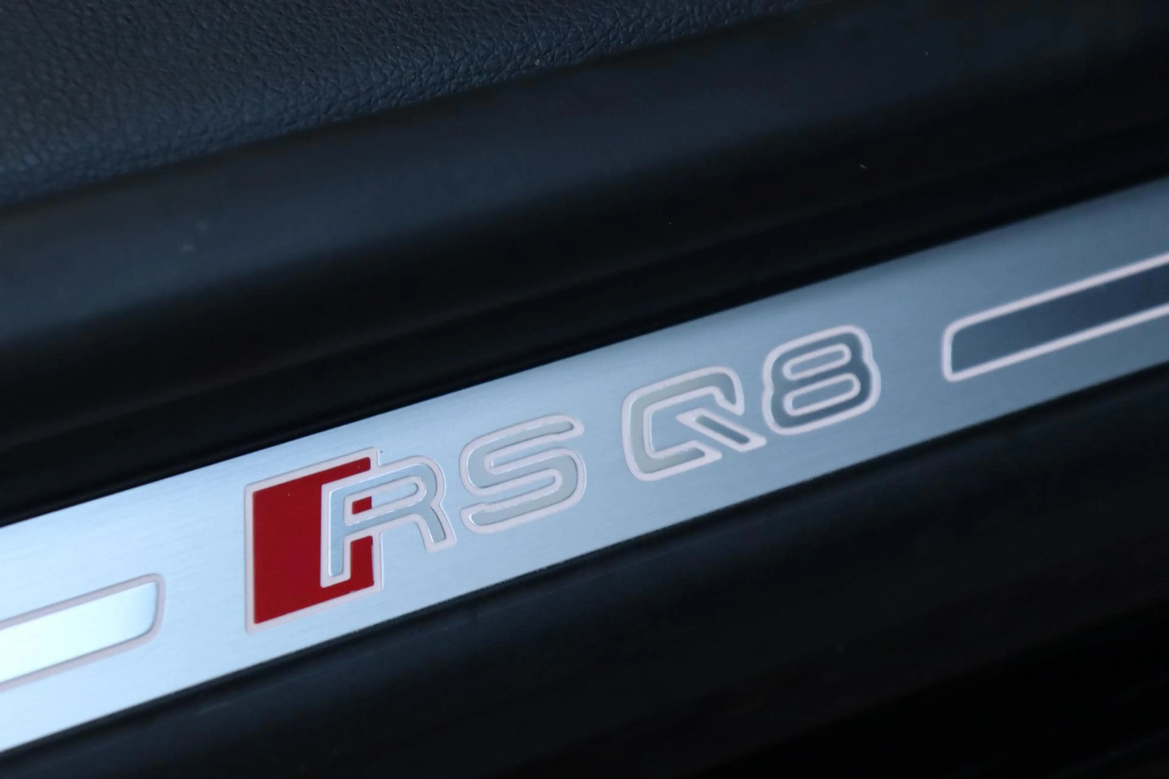 Audi RS Q8 RSQ8 4.0TFSI quattro Dynamic plus Exclusive Kerami — photo 19