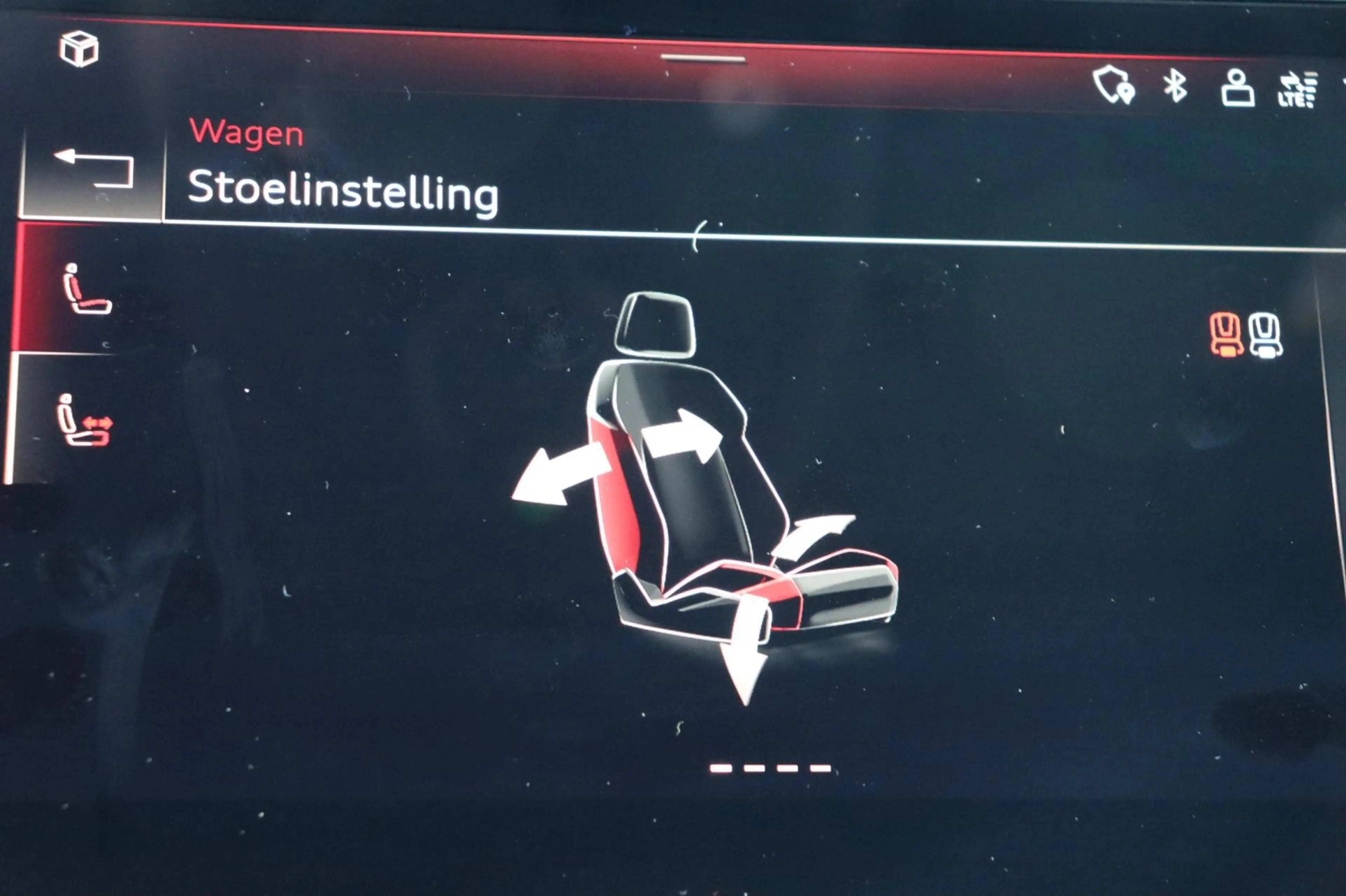 Audi RS Q8 RSQ8 4.0TFSI quattro Dynamic plus Exclusive Kerami — photo 31