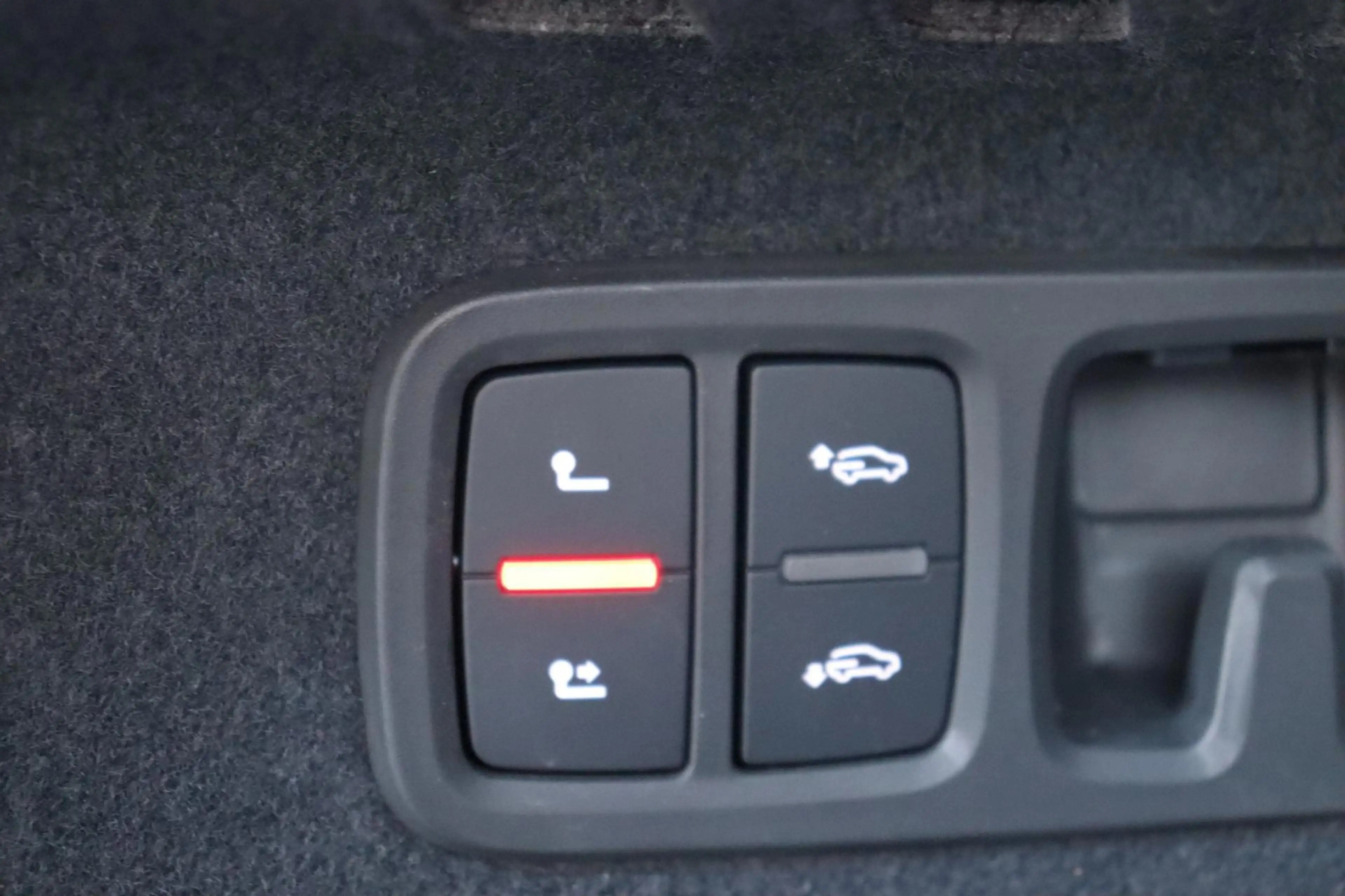 Audi RS Q8 RSQ8 4.0TFSI quattro Dynamic plus Exclusive Kerami — photo 41