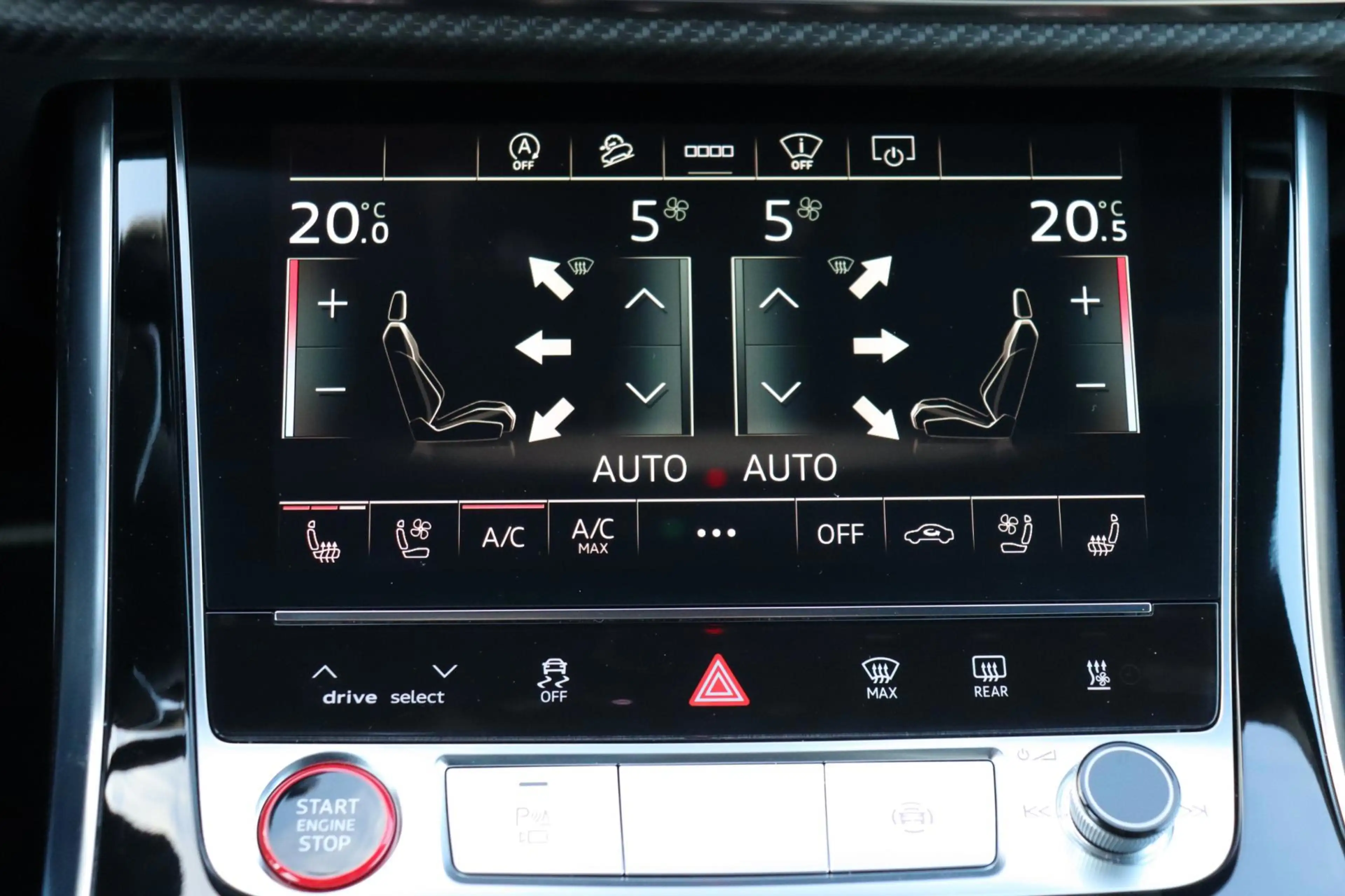Audi RS Q8 RSQ8 4.0TFSI quattro Dynamic plus Exclusive Kerami — photo 24
