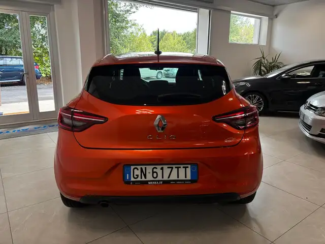 Renault Clio view 5
