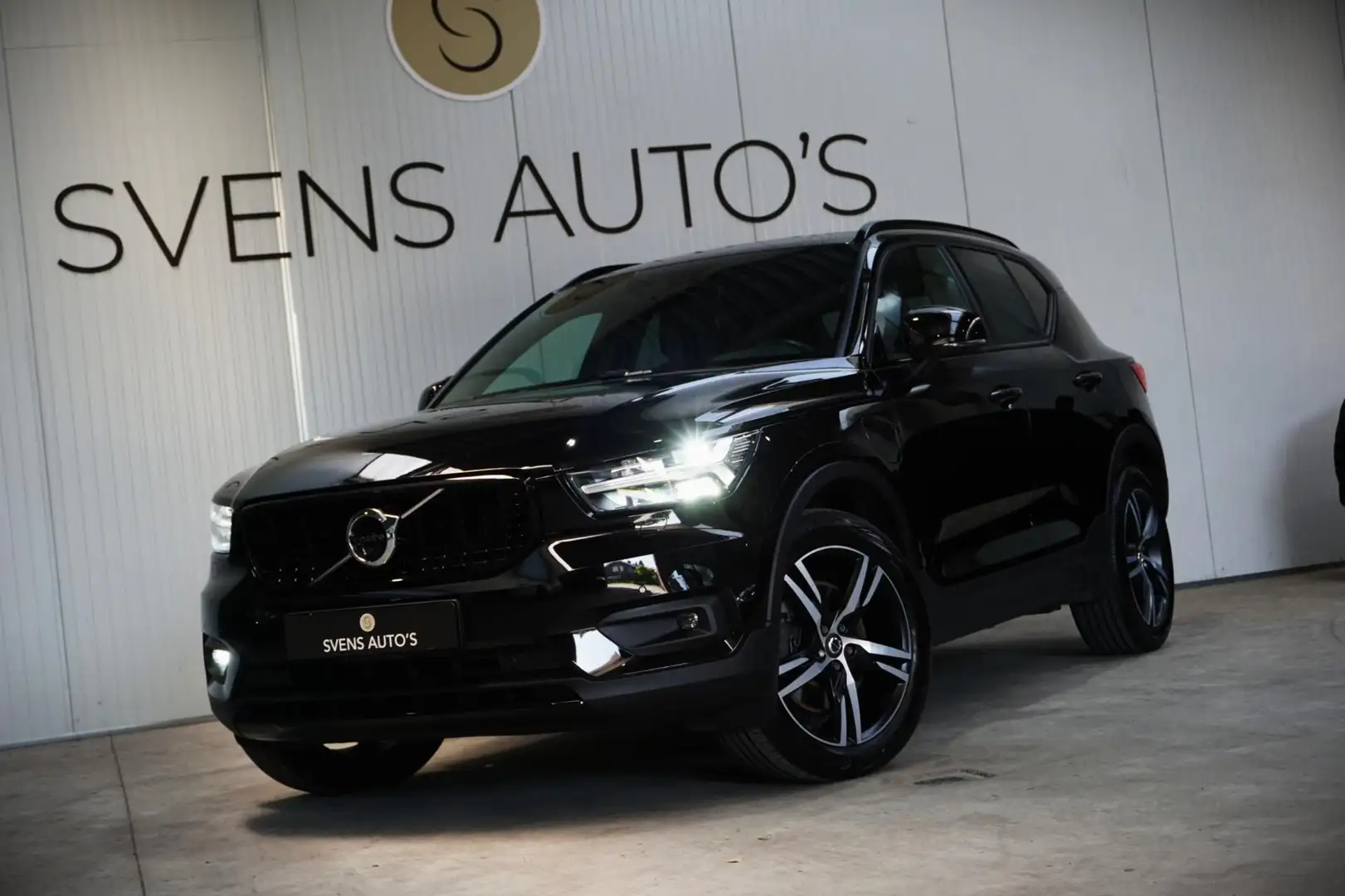 Volvo XC40 1.5 T5 Recharge R-Design Trekhaak|Pilot Assist|Har Noir - 2