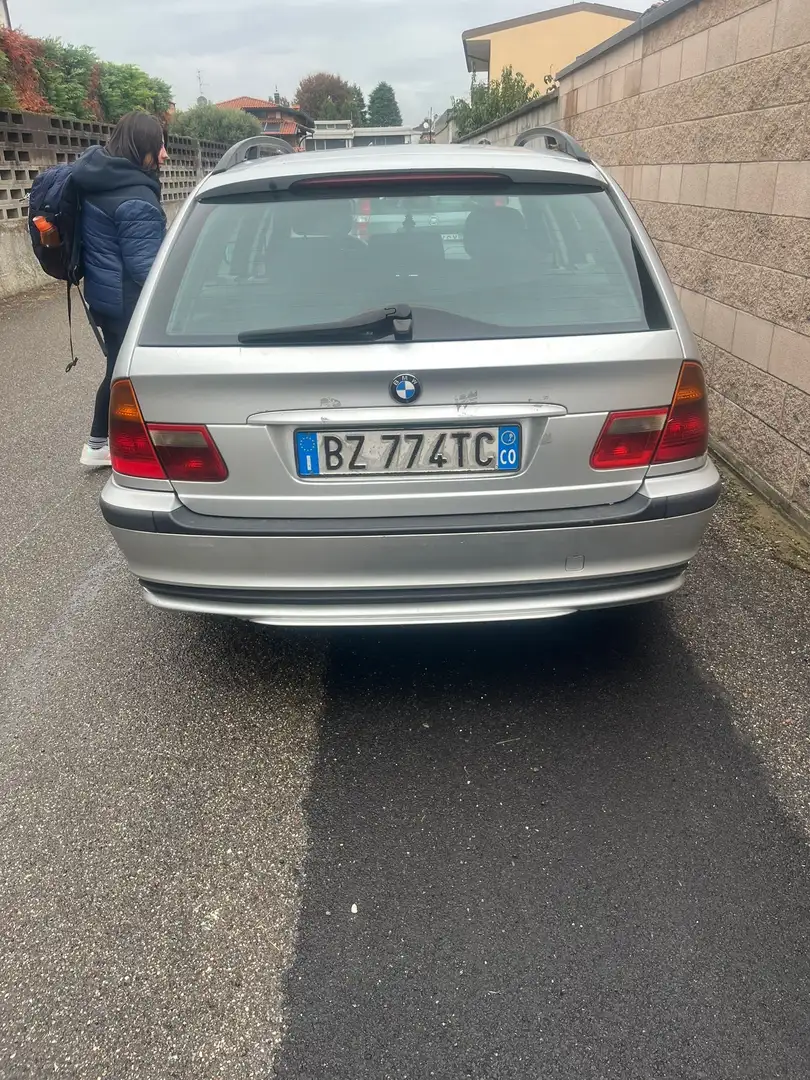 BMW 320 320d Touring Eletta 150cv - 1