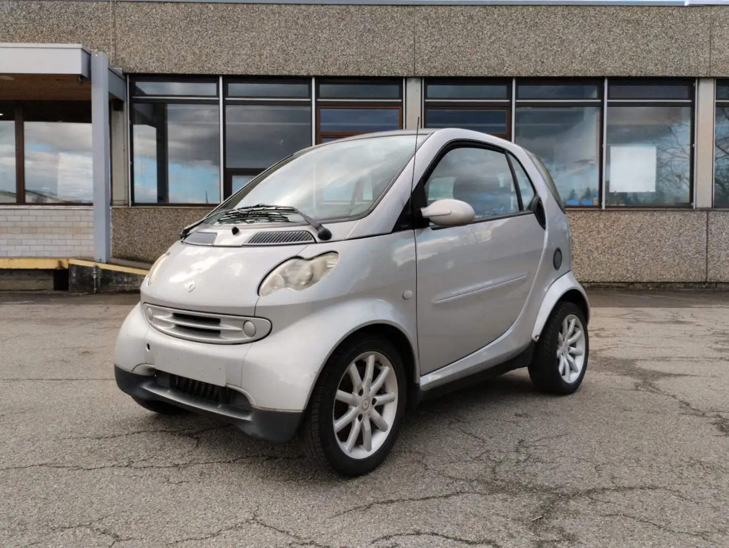 smart forTwo fortwo coupe Basis Automatik /Klimaanlage Argent - 1