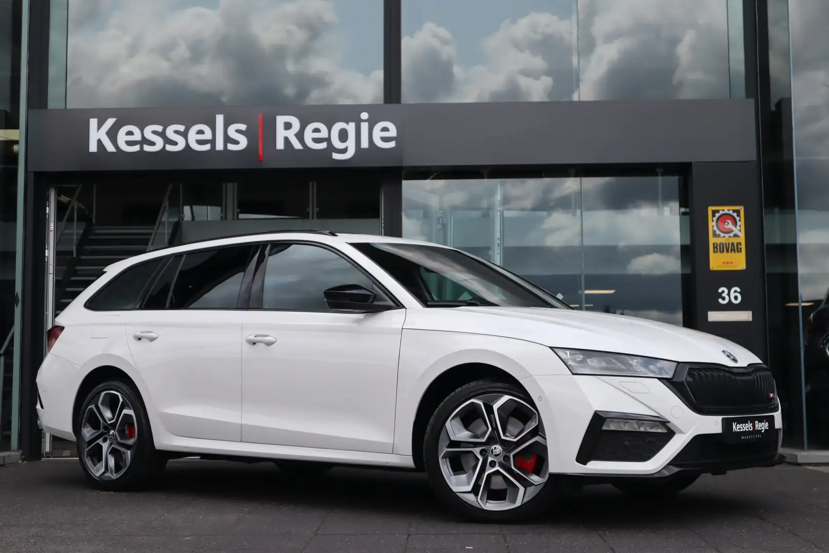Skoda Octavia Combi 1.4 TSI RS iV PHEV Pano Led Canton Navi Leer Blanc - 2