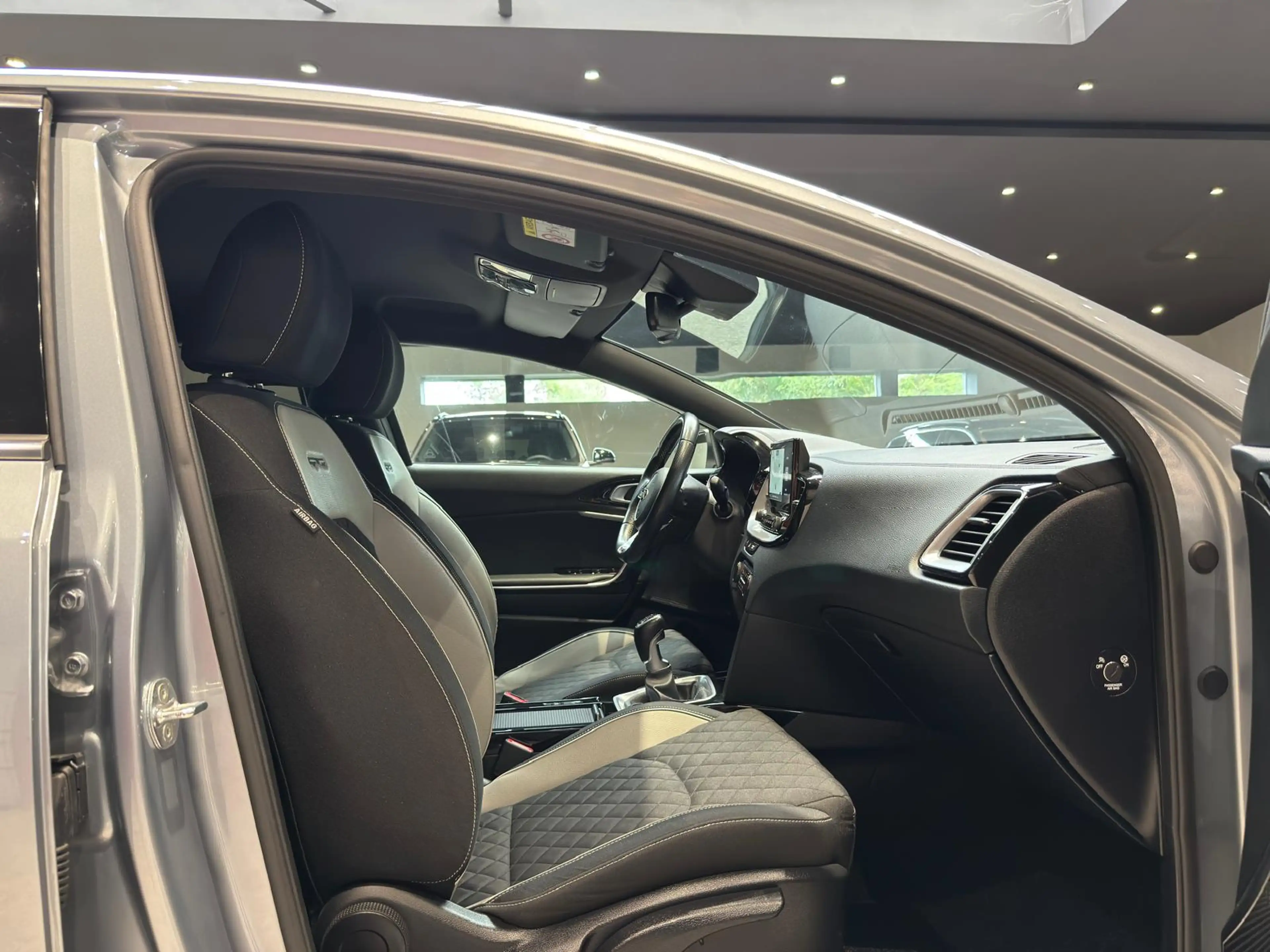 Kia ProCeed / pro_cee'd 1.5 GT-Line**GPS**CAMERA**CLIM**CRUISE**GARANTIE 12 MOIS — photo 14