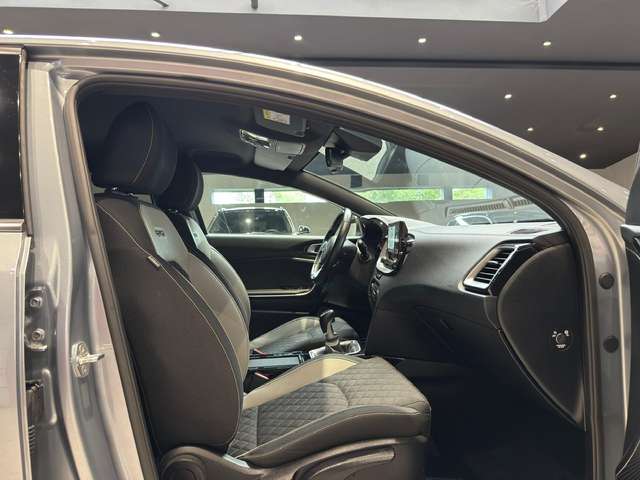 Kia ProCeed / pro_cee'd — photo 14