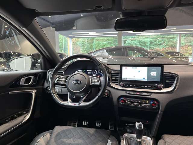 Kia ProCeed / pro_cee'd — photo 11