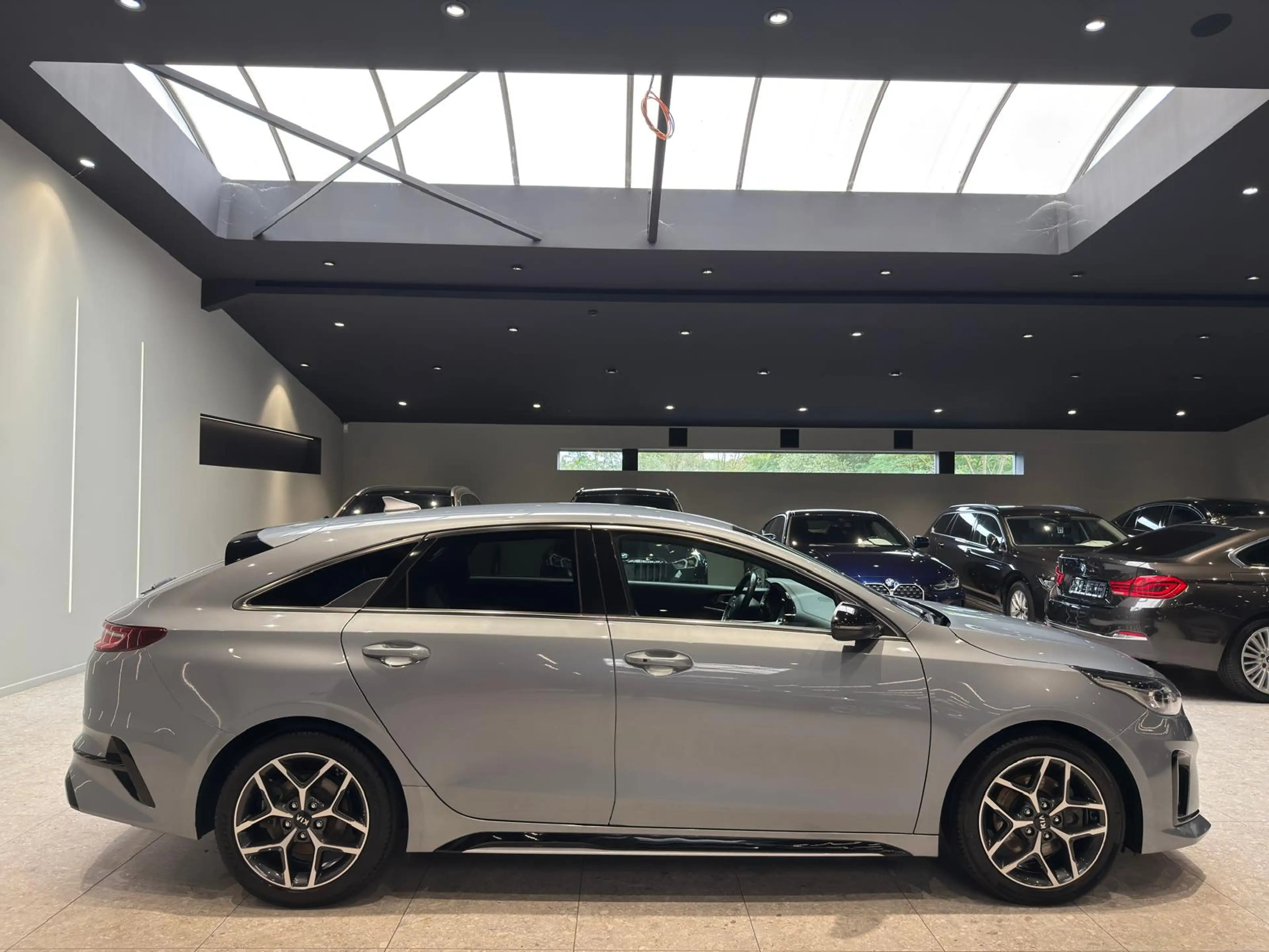 Kia ProCeed / pro_cee'd 1.5 GT-Line**GPS**CAMERA**CLIM**CRUISE**GARANTIE 12 MOIS — photo 6