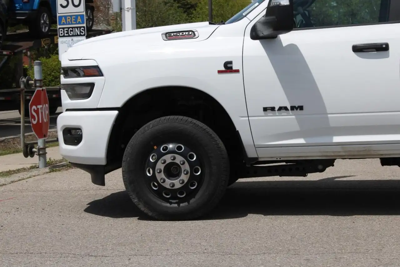 RAM 3500 photo RAM 3500