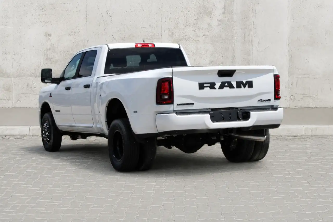 RAM 3500 photo RAM 3500