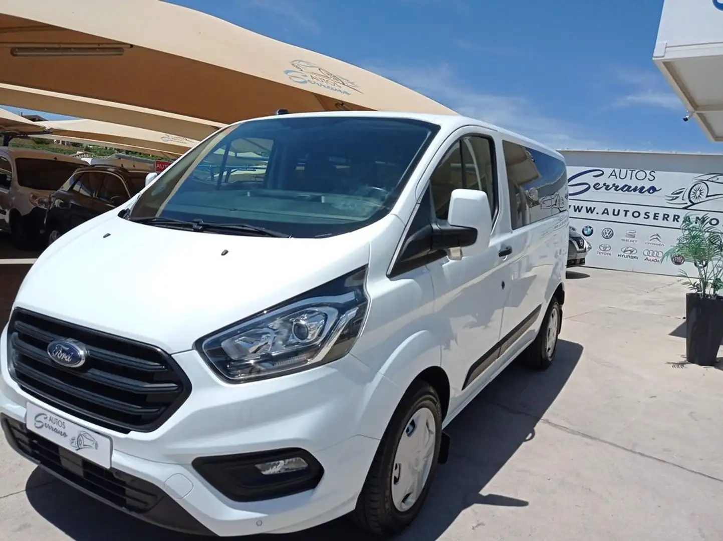 Ford Tourneo Custom FT 320 L1 KOMBI TREND ECOBLUE HYBRID 130 Blanco - 2