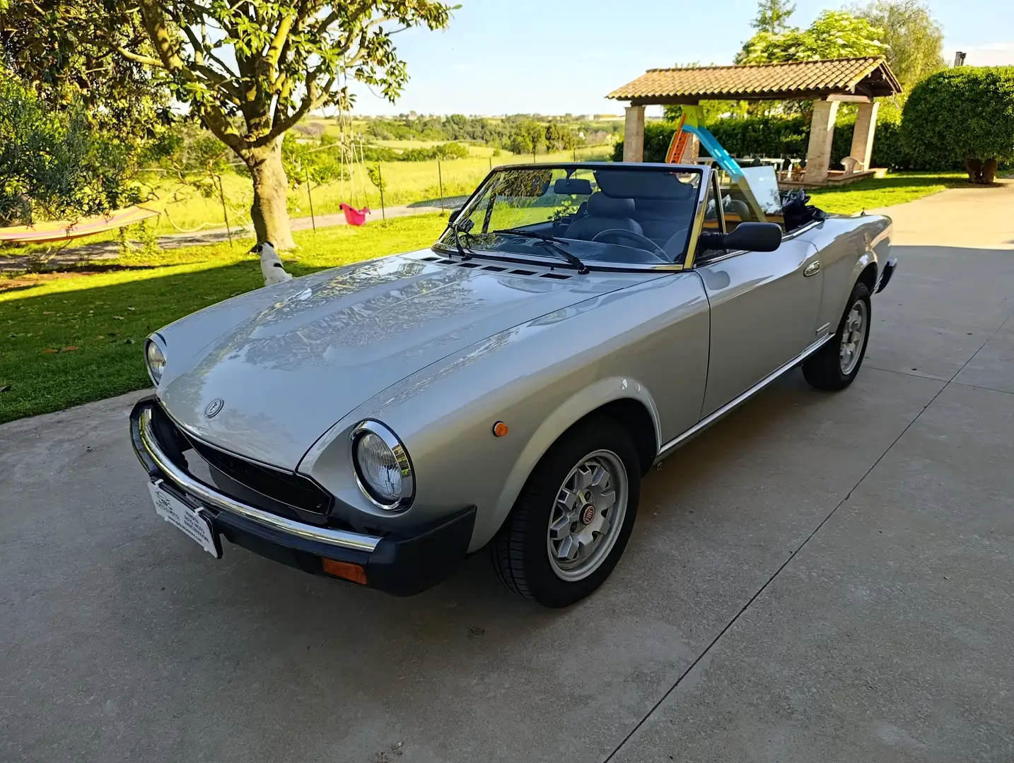 Fiat Pininfarina Fiat 124 Spider  Europa  (124 DS) Iscritta A.S.I. Ezüst - 1