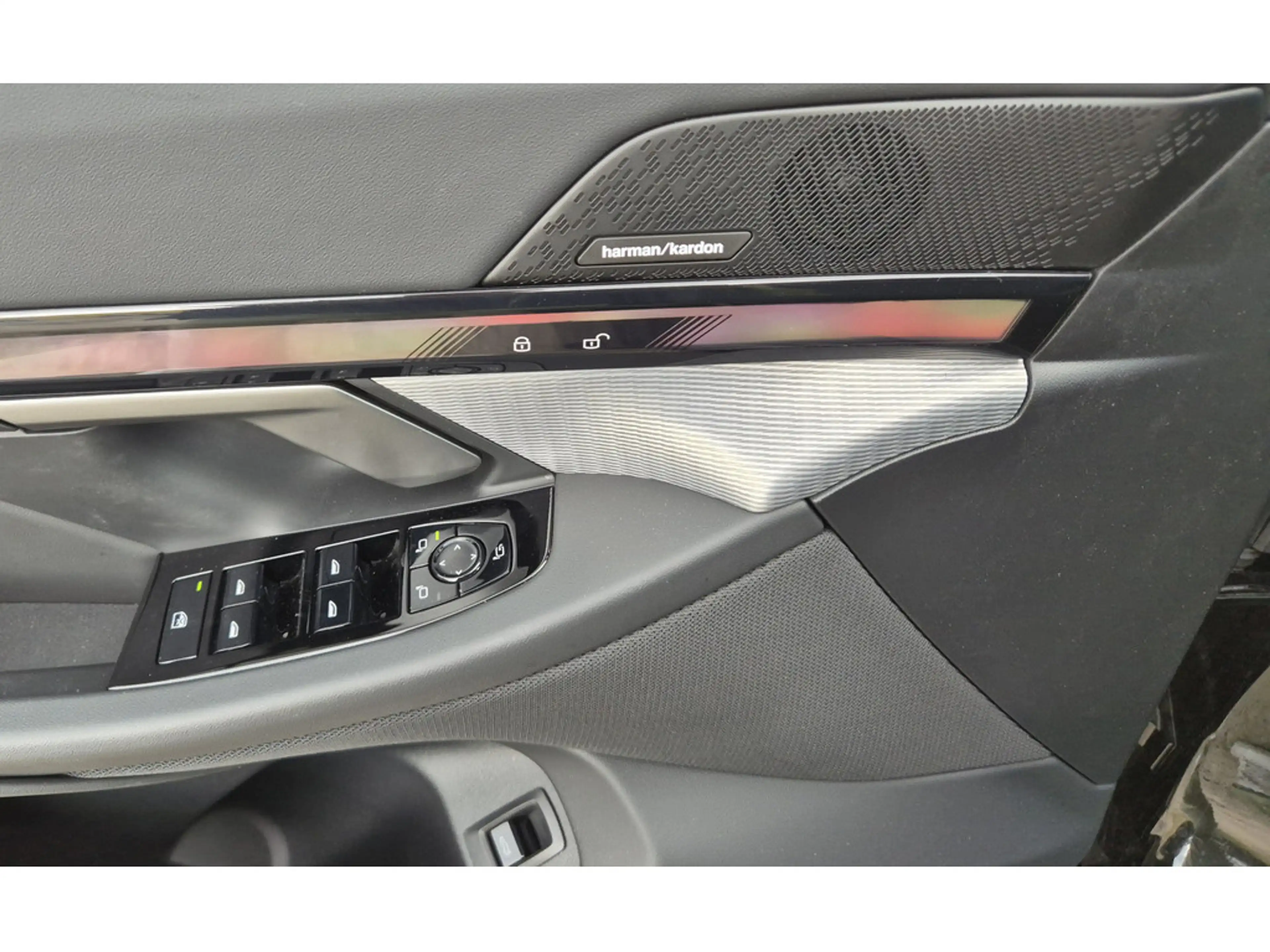 BMW 520 i Touring M-Sport H/K+ACC+KAM+NAVI+LED+SHZ — photo 11