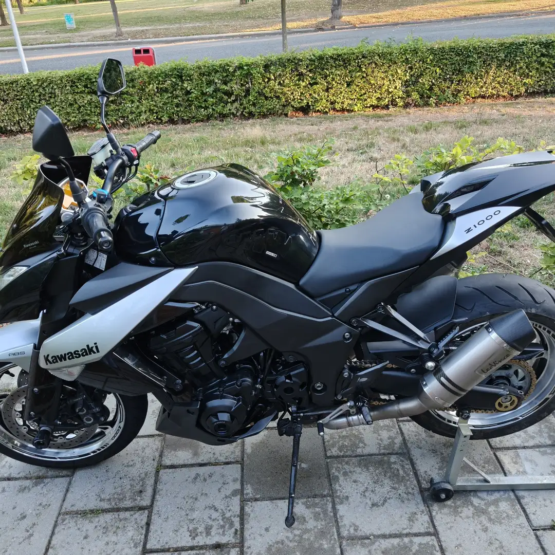 Kawasaki Z 1000 ABS Černá - 1