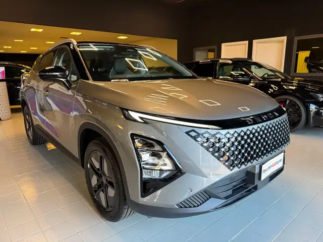 Omoda 5